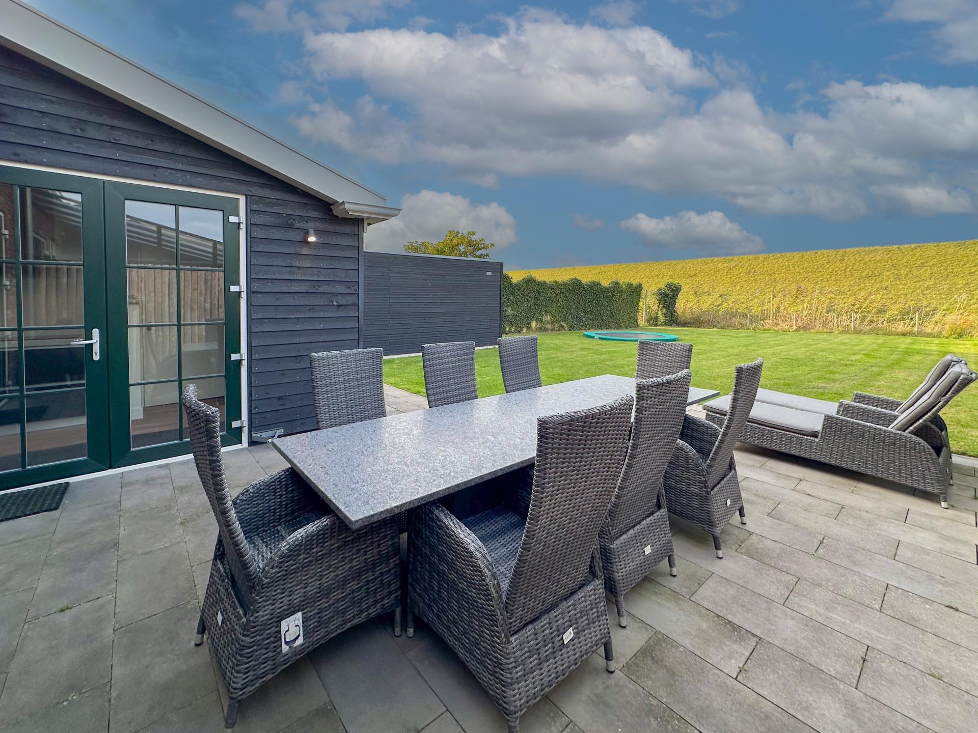 Wellnessvilla met sauna en tuin, 500m van het strand in Colijnsplaat - foto 38