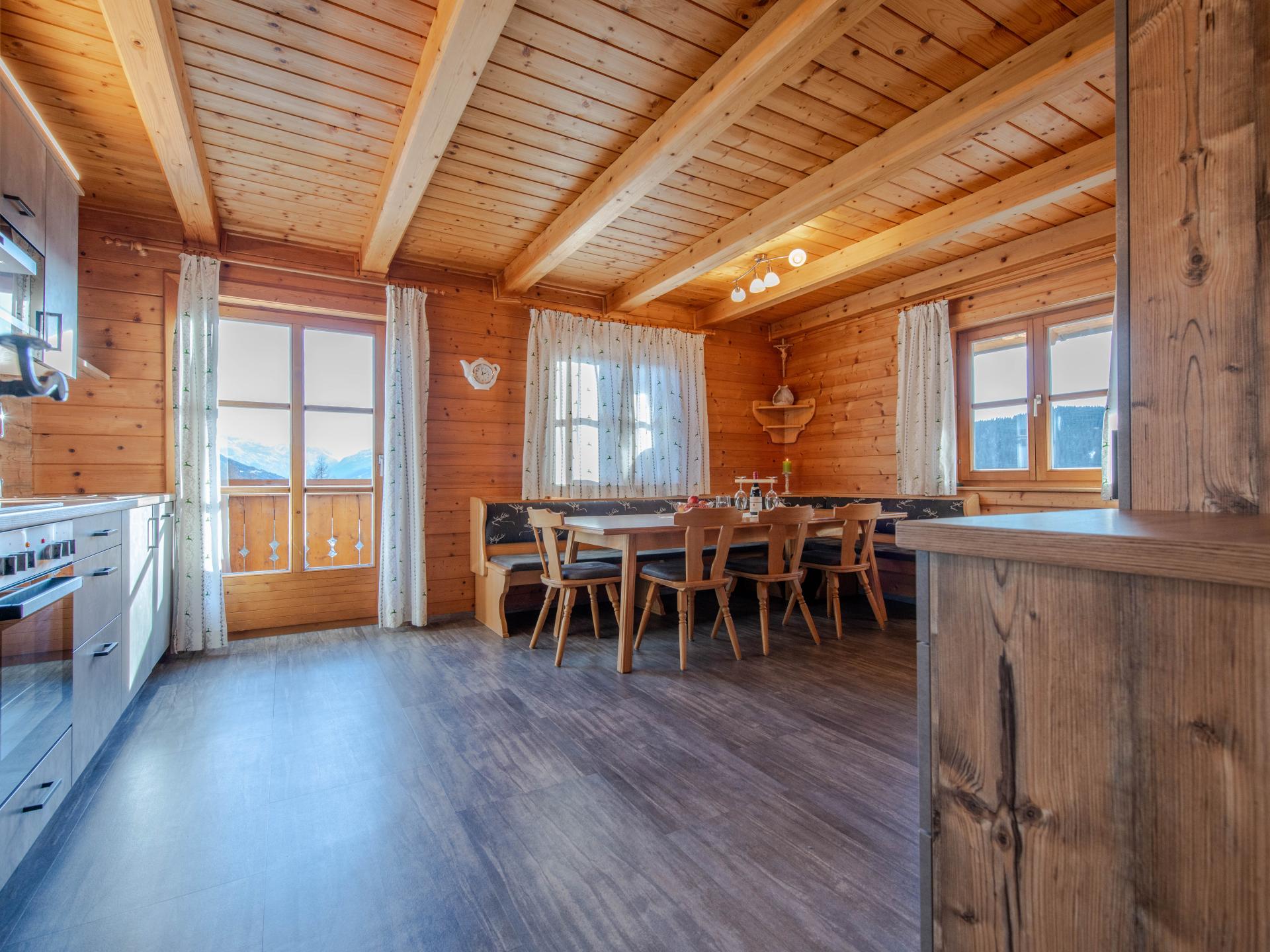 Ruim appartement op de berg bij Wagrain met panoramisch uitzicht - foto 10