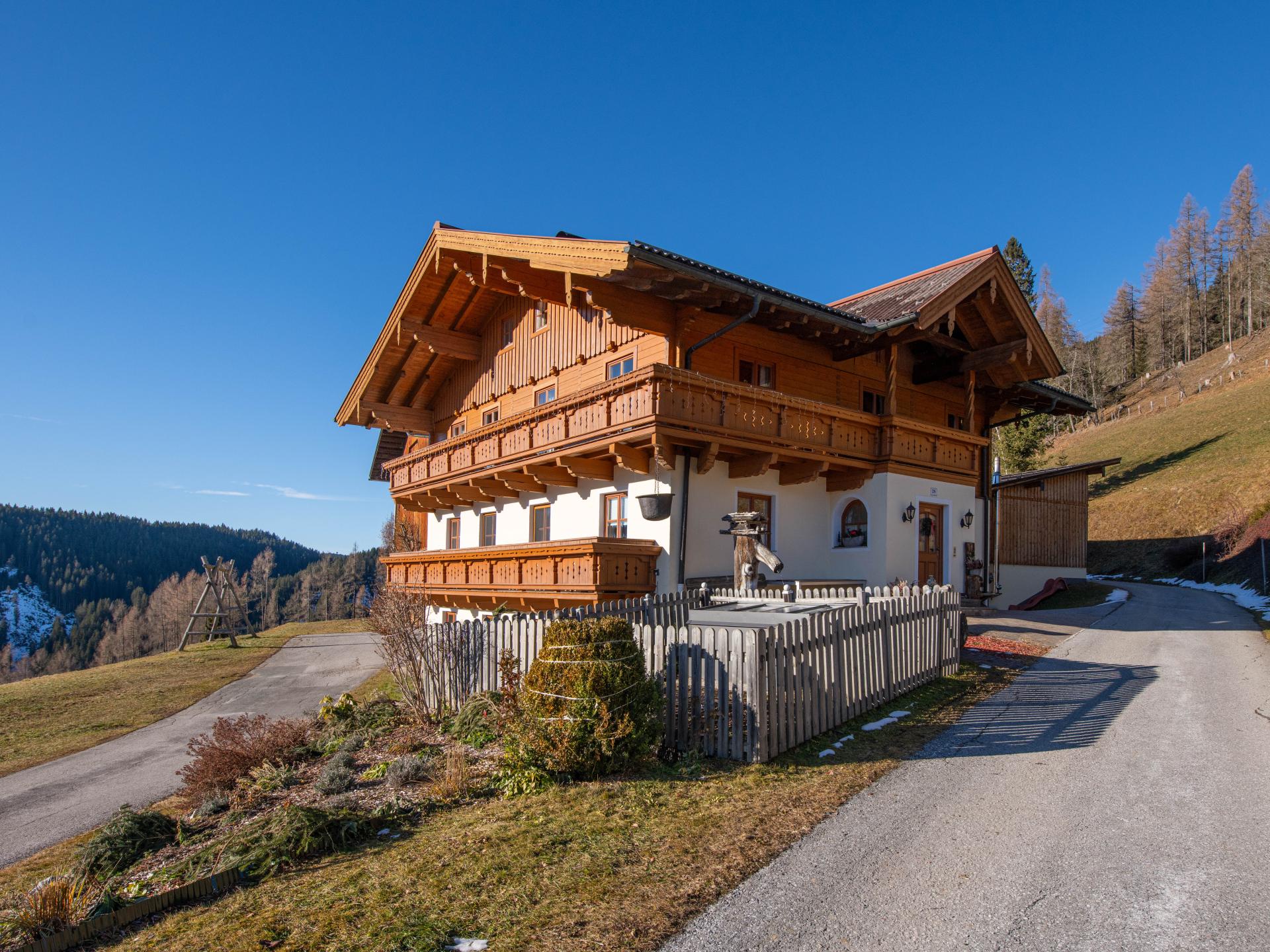 Ruim appartement op de berg bij Wagrain met panoramisch uitzicht - foto 1
