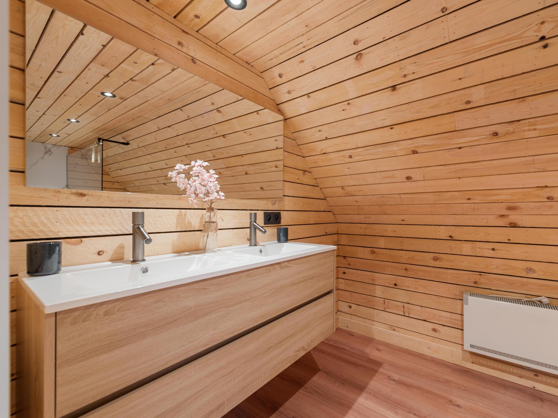 8-persoons vakantiehuis met spa bad en tuin in Zwevezele - foto 6
