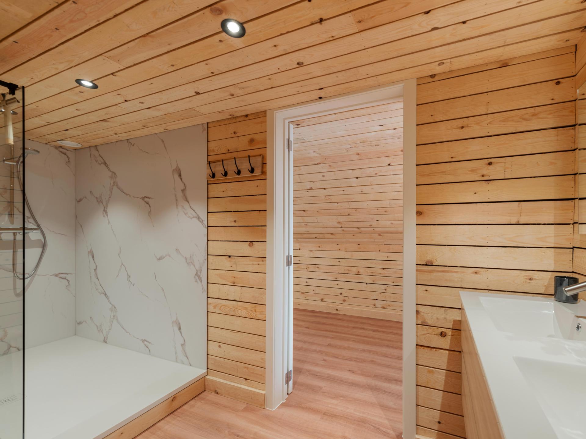 8-persoons vakantiehuis met spa bad en tuin in Zwevezele - foto 25