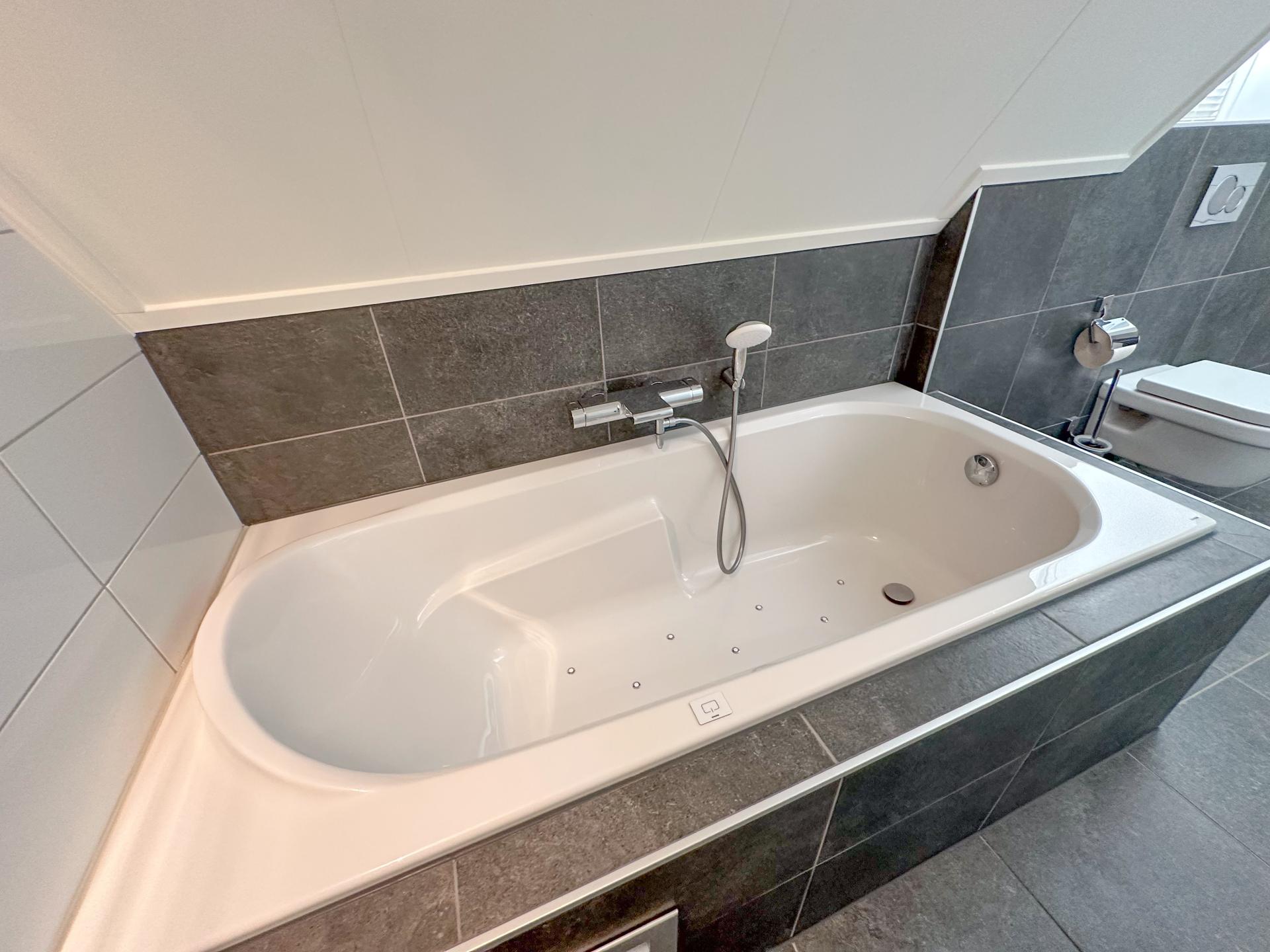 Luxe wellnessvilla voor 8 personen op 500m van het strand in Colijnsplaat - foto 18
