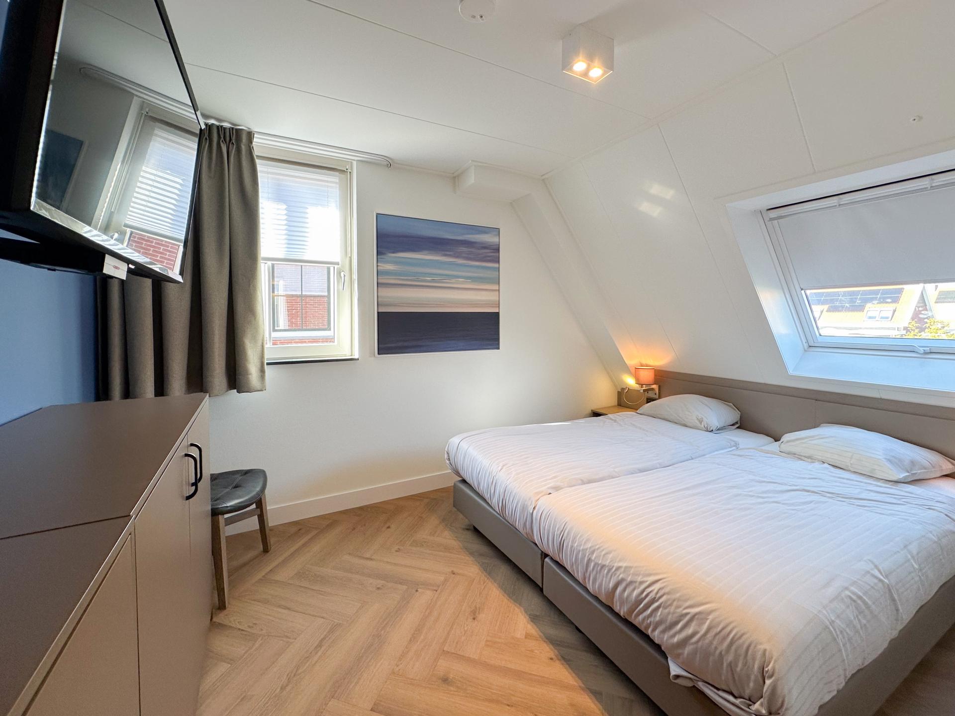 Luxe wellnessvilla aan zee in Colijnsplaat – sauna, bubbelbad en strand op 500m - foto 18
