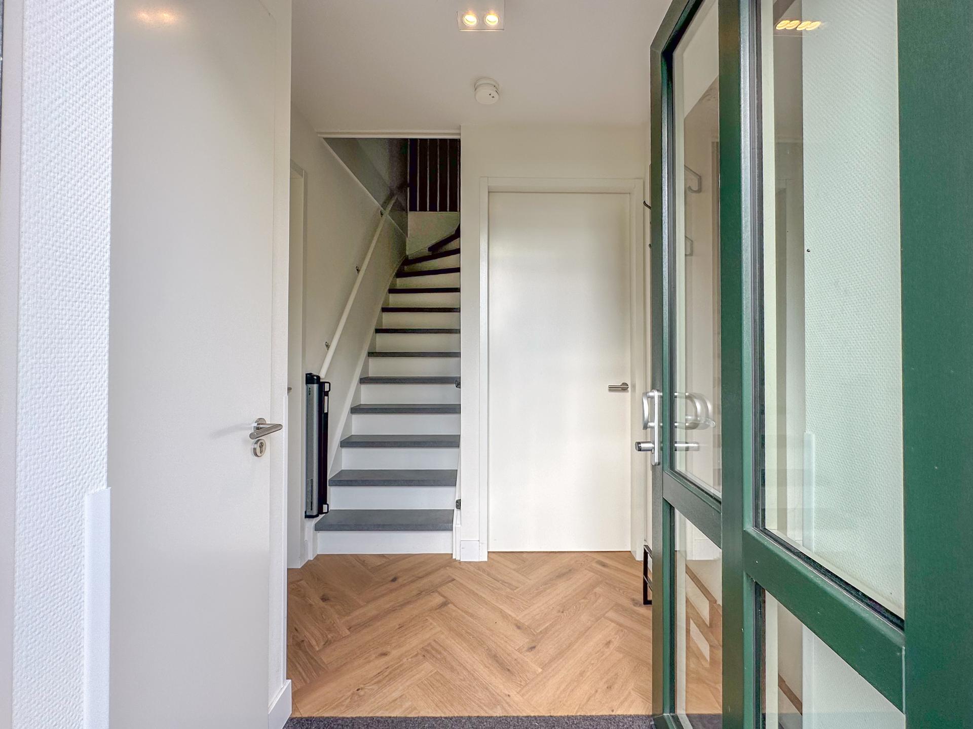 Luxe wellnessvilla aan zee in Colijnsplaat – sauna, bubbelbad en strand op 500m - foto 31