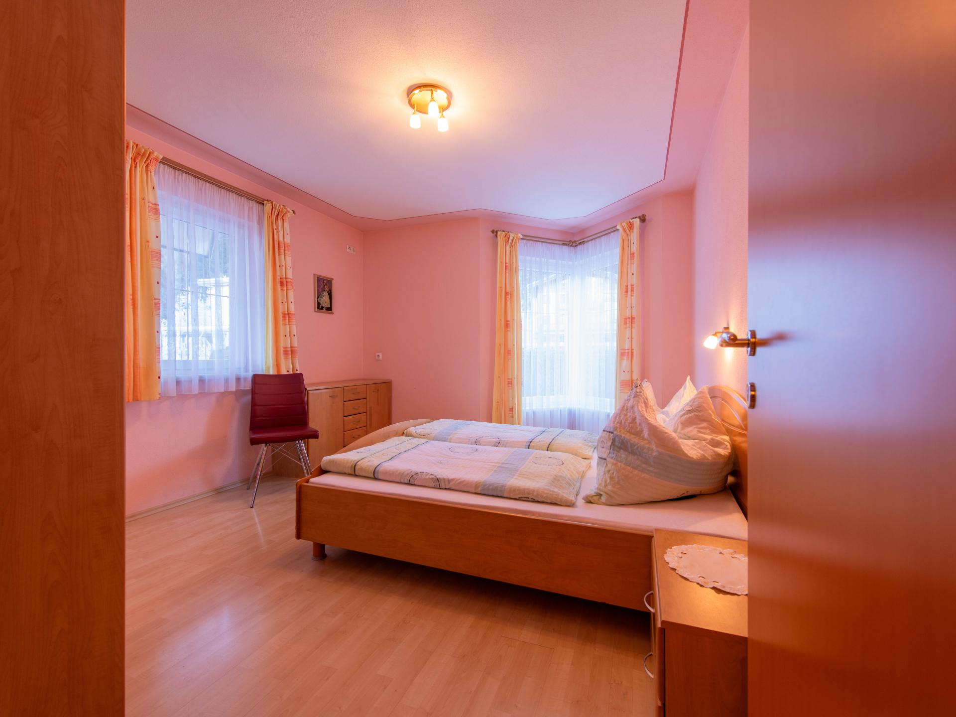 Licht appartement aan de piste in Altenmarkt met terras en bergzicht - foto 14