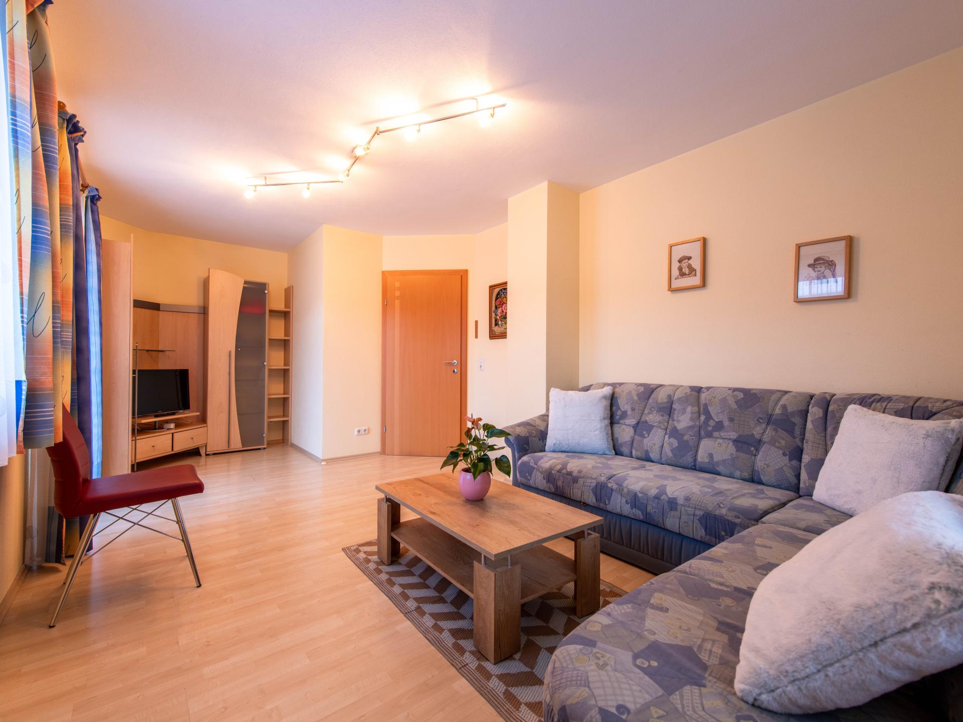 Licht appartement aan de piste in Altenmarkt met terras en bergzicht - foto 13