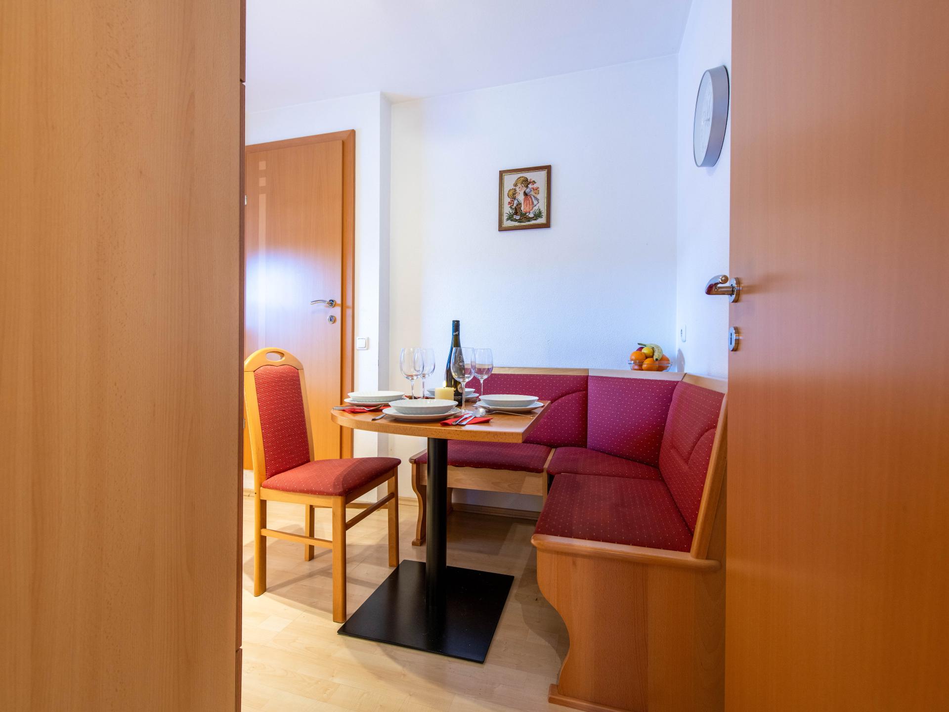 Licht appartement aan de piste in Altenmarkt met terras en bergzicht - foto 3