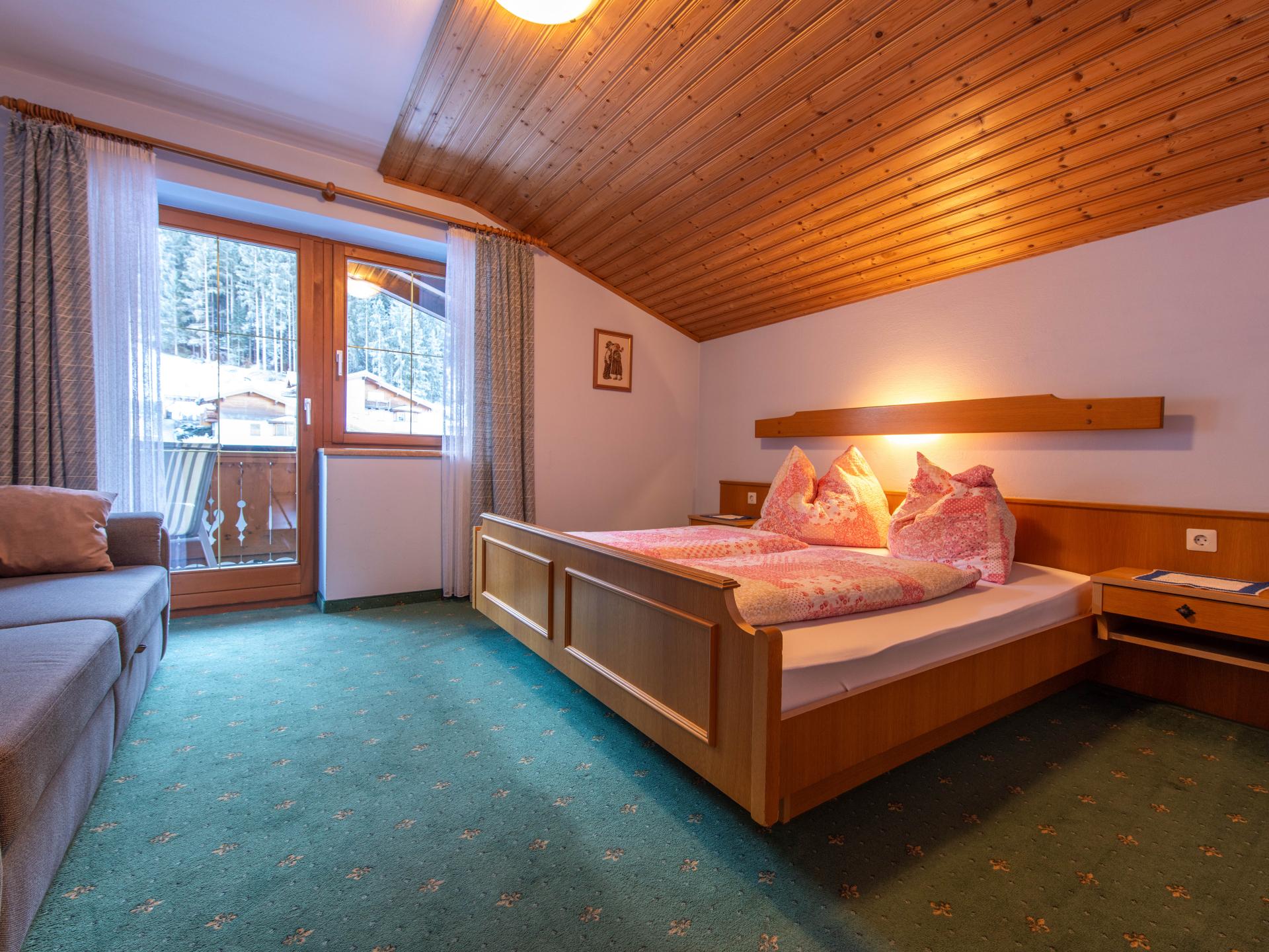 Zonnig appartement in Altenmarkt, direct aan de skipiste en nabij centrum - foto 11