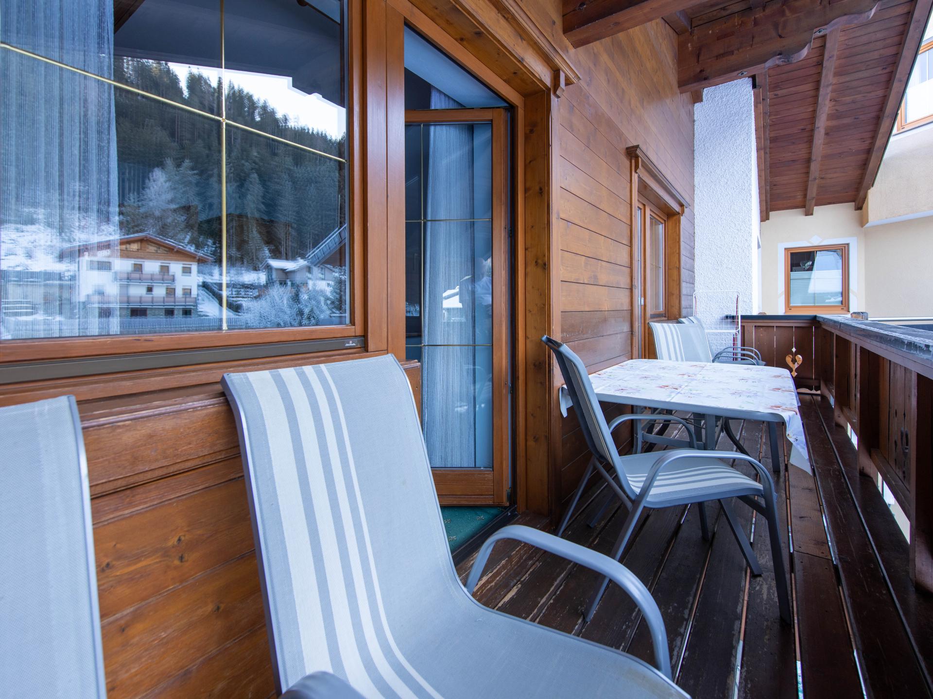 Ruim appartement voor 8 personen aan de skipiste in Altenmarkt im Pongau - foto 24