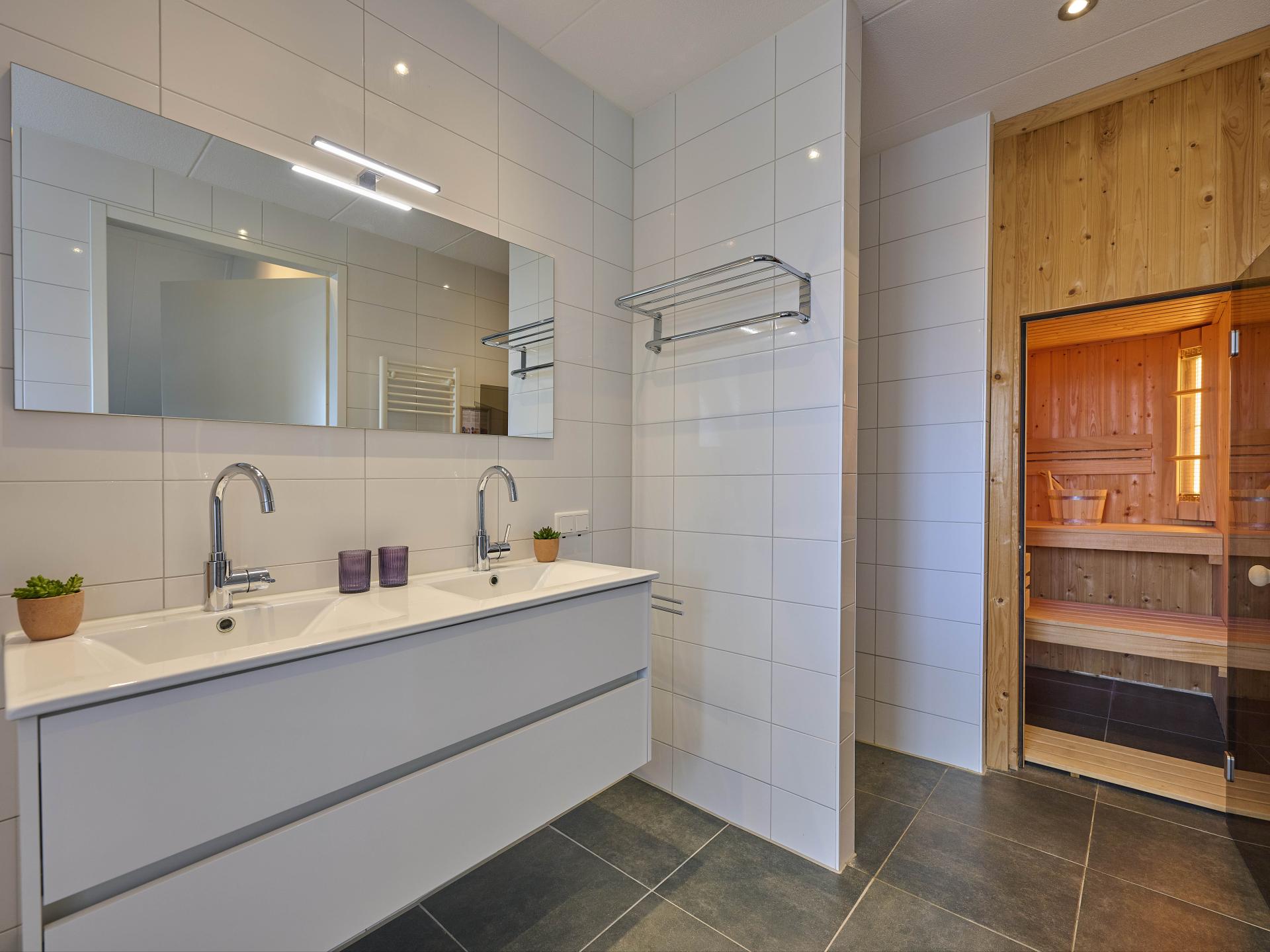 Luxueus appartement met sauna en spa-bad, 500m van het strand in Colijnsplaat - foto 21