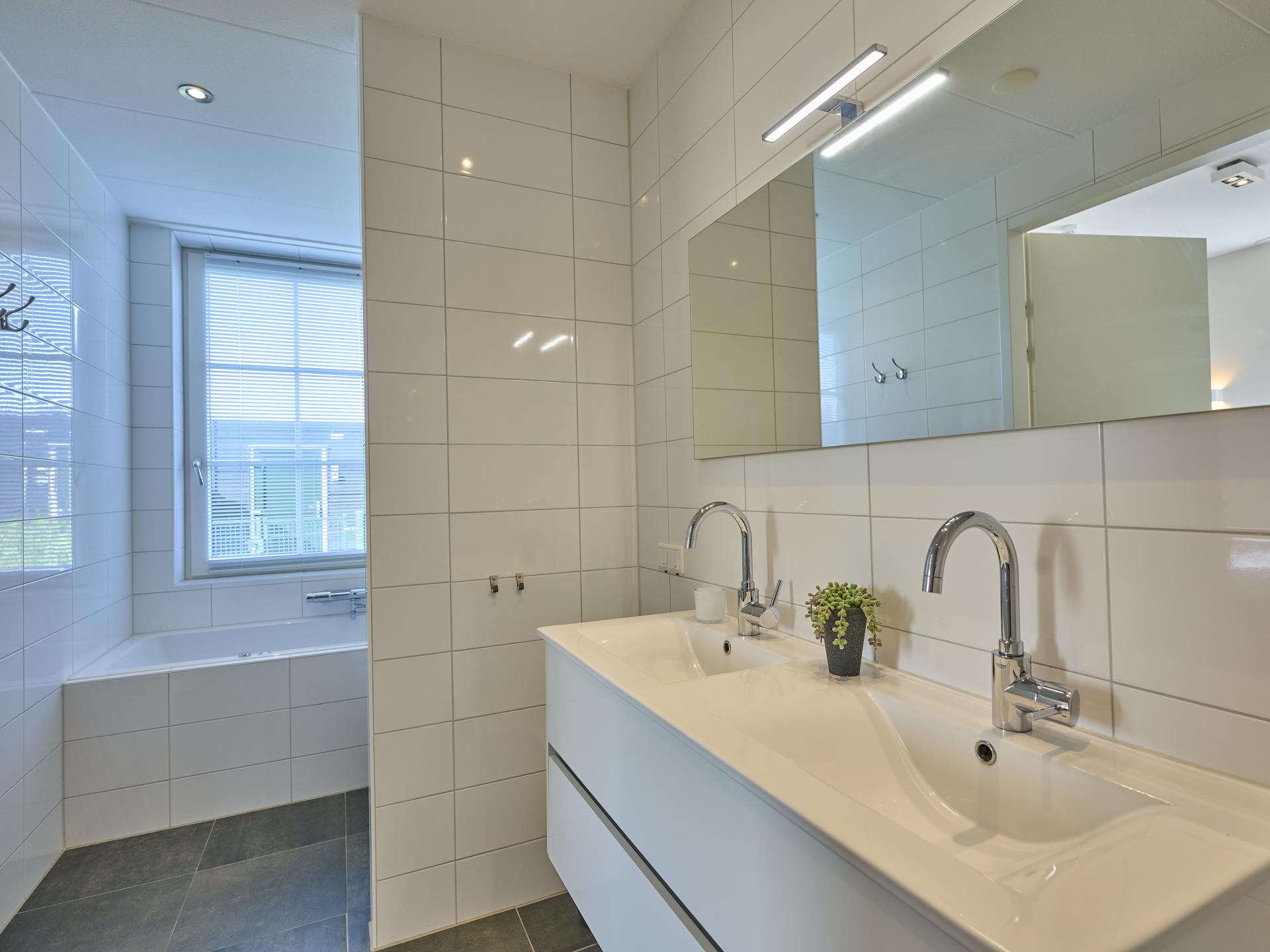 Luxe appartement met sauna en tuin, 14m van het strand in Colijnsplaat - foto 15