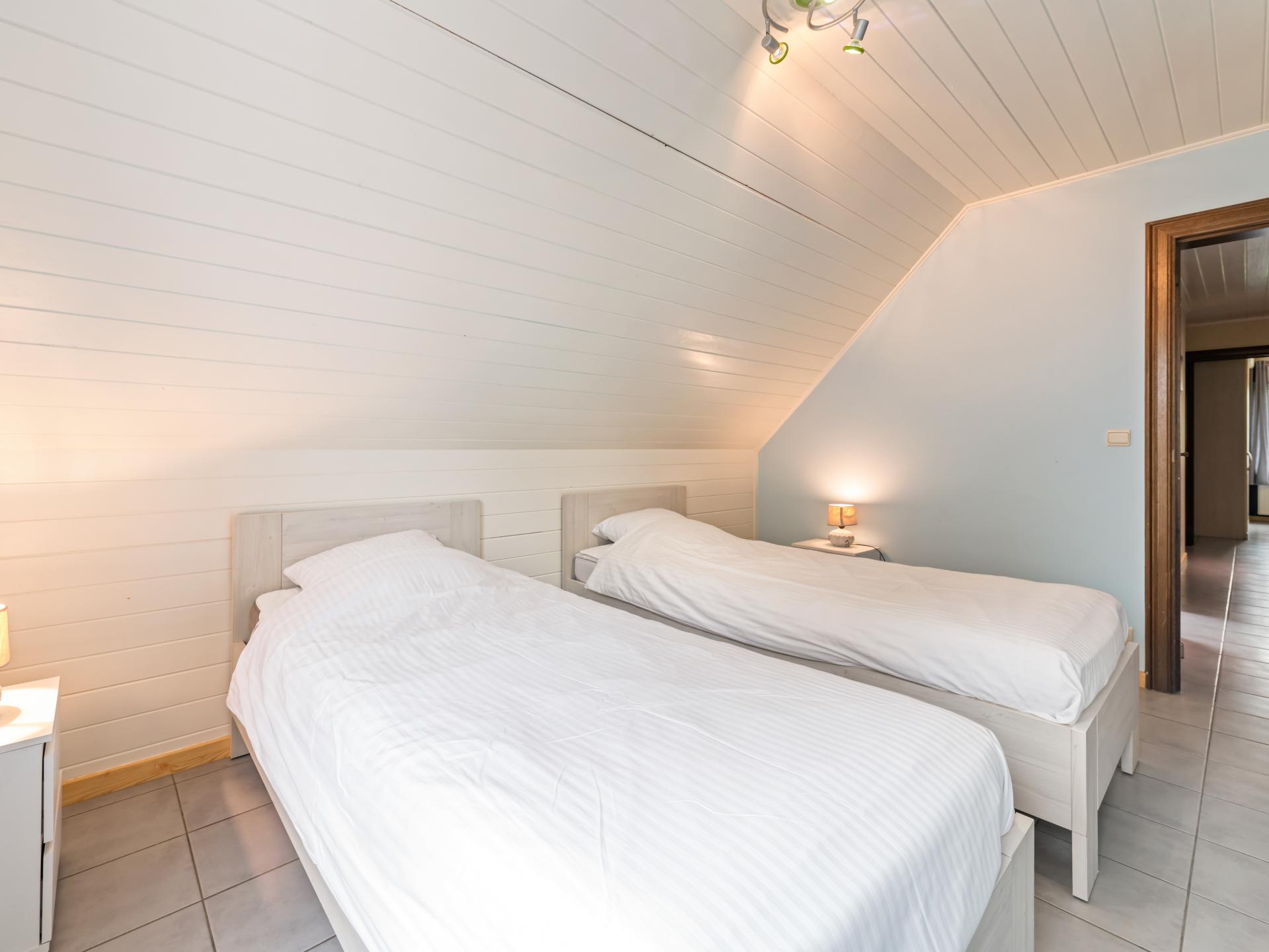 8-persoons vrijstaand vakantiehuis in Diksmuide met sauna en tuin - foto 34
