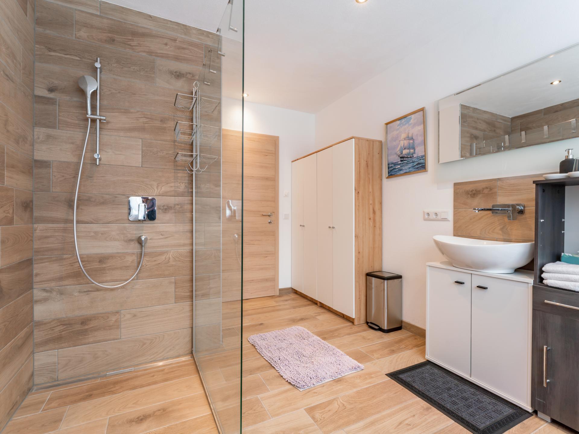 Authentiek appartement in Bramberg, 240m van de skilift - foto 6