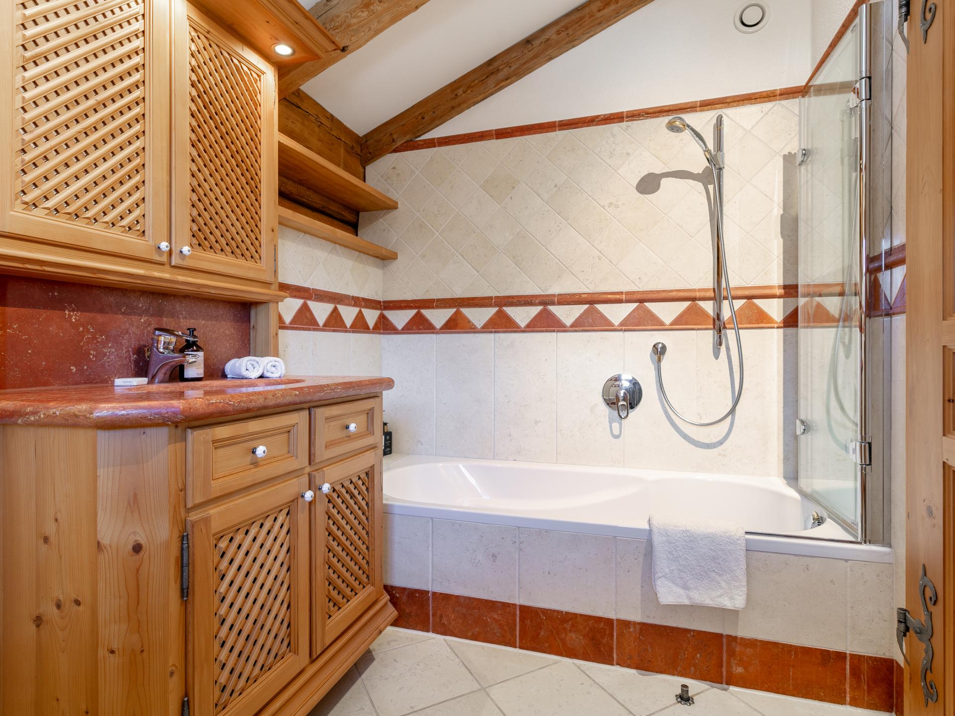 Exclusief chalet voor 14 personen in St. Johann, 200m van de piste - foto 46