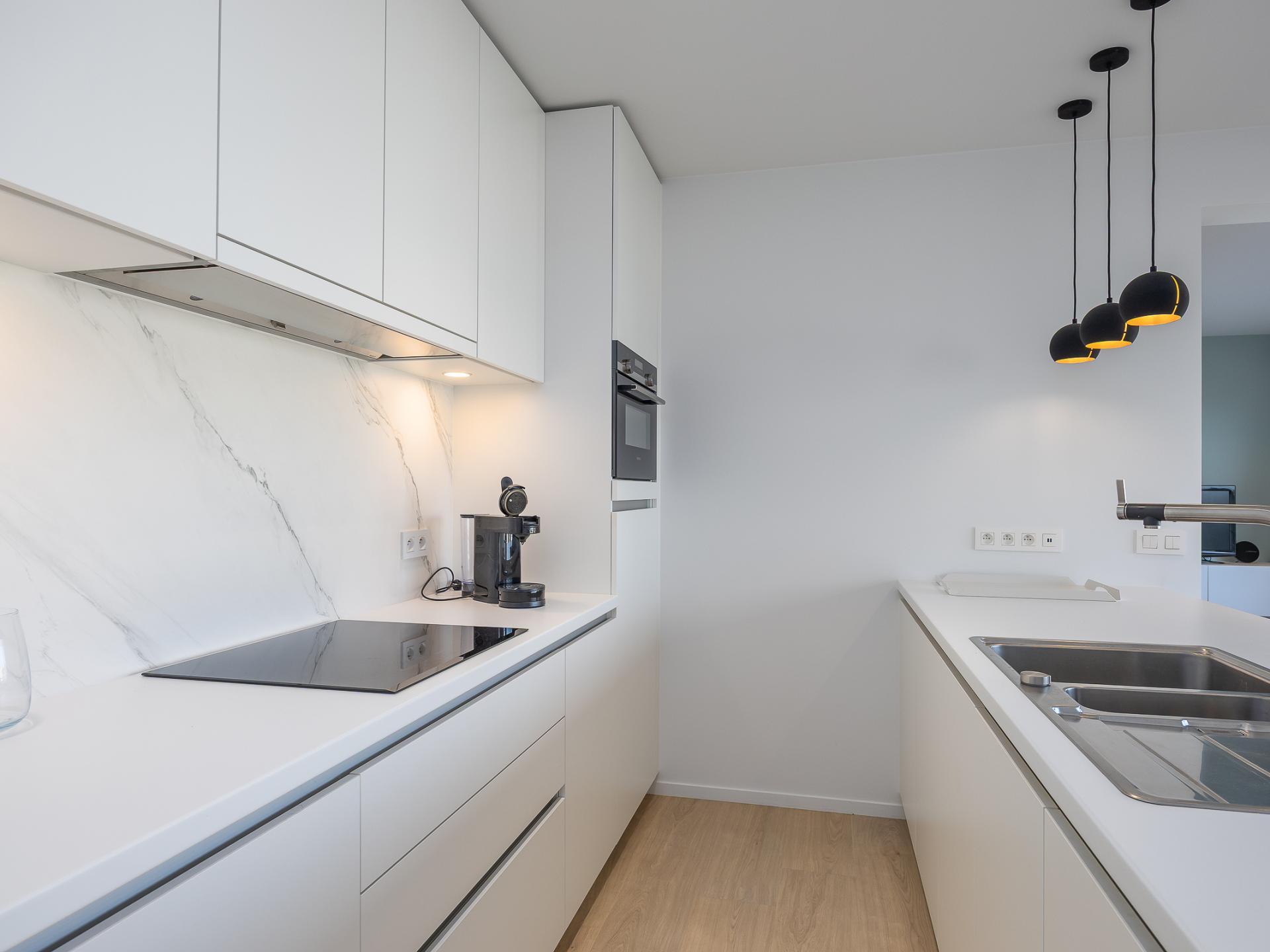Appartement met frontaal zeezicht in Westende, vlakbij strand en centrum - foto 12