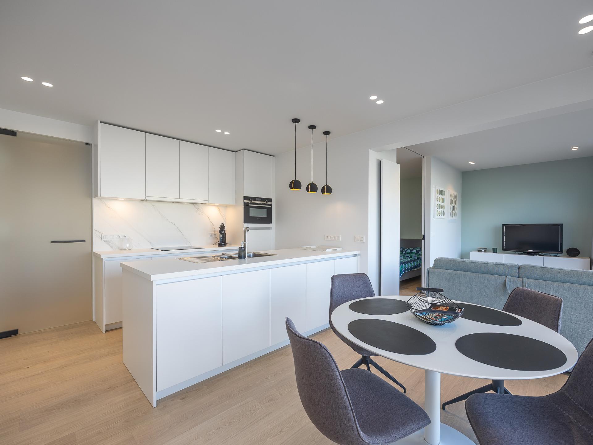 Appartement met frontaal zeezicht in Westende, vlakbij strand en centrum - foto 6