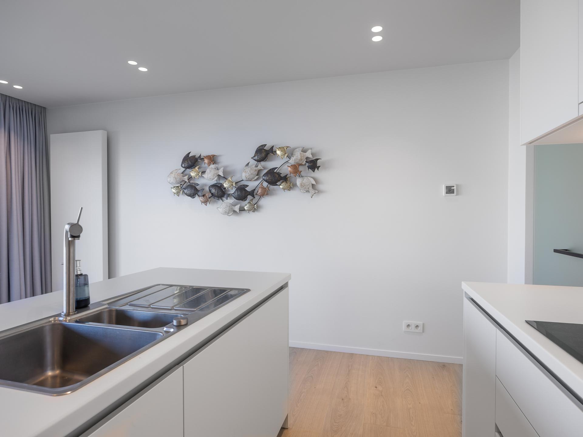 Appartement met frontaal zeezicht in Westende, vlakbij strand en centrum - foto 13
