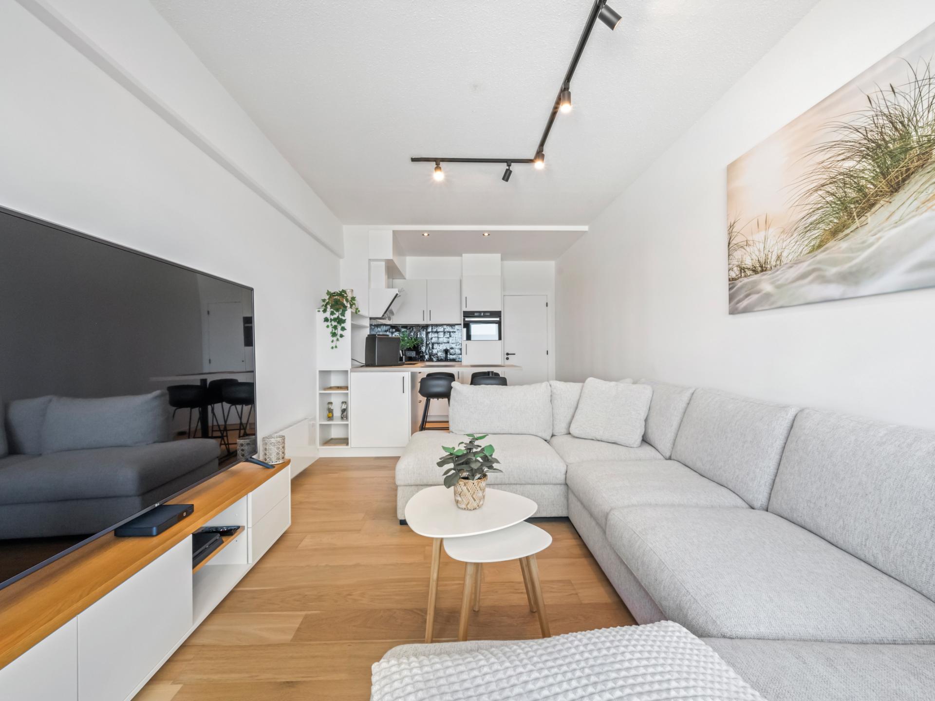 Zonnig appartement met frontaal zeezicht op 20 meter van het strand - foto 3