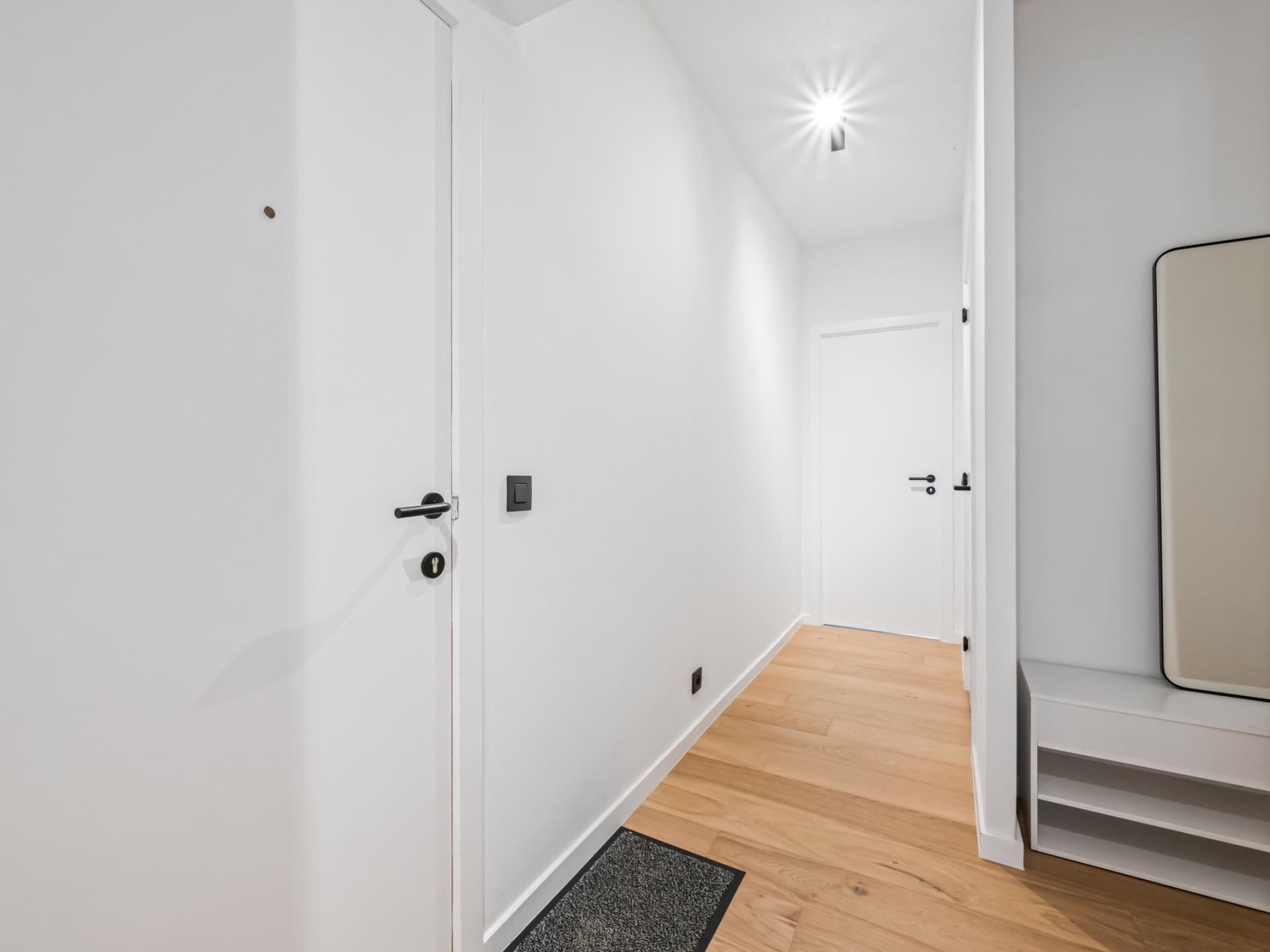 Zonnig appartement met frontaal zeezicht op 20 meter van het strand - foto 9