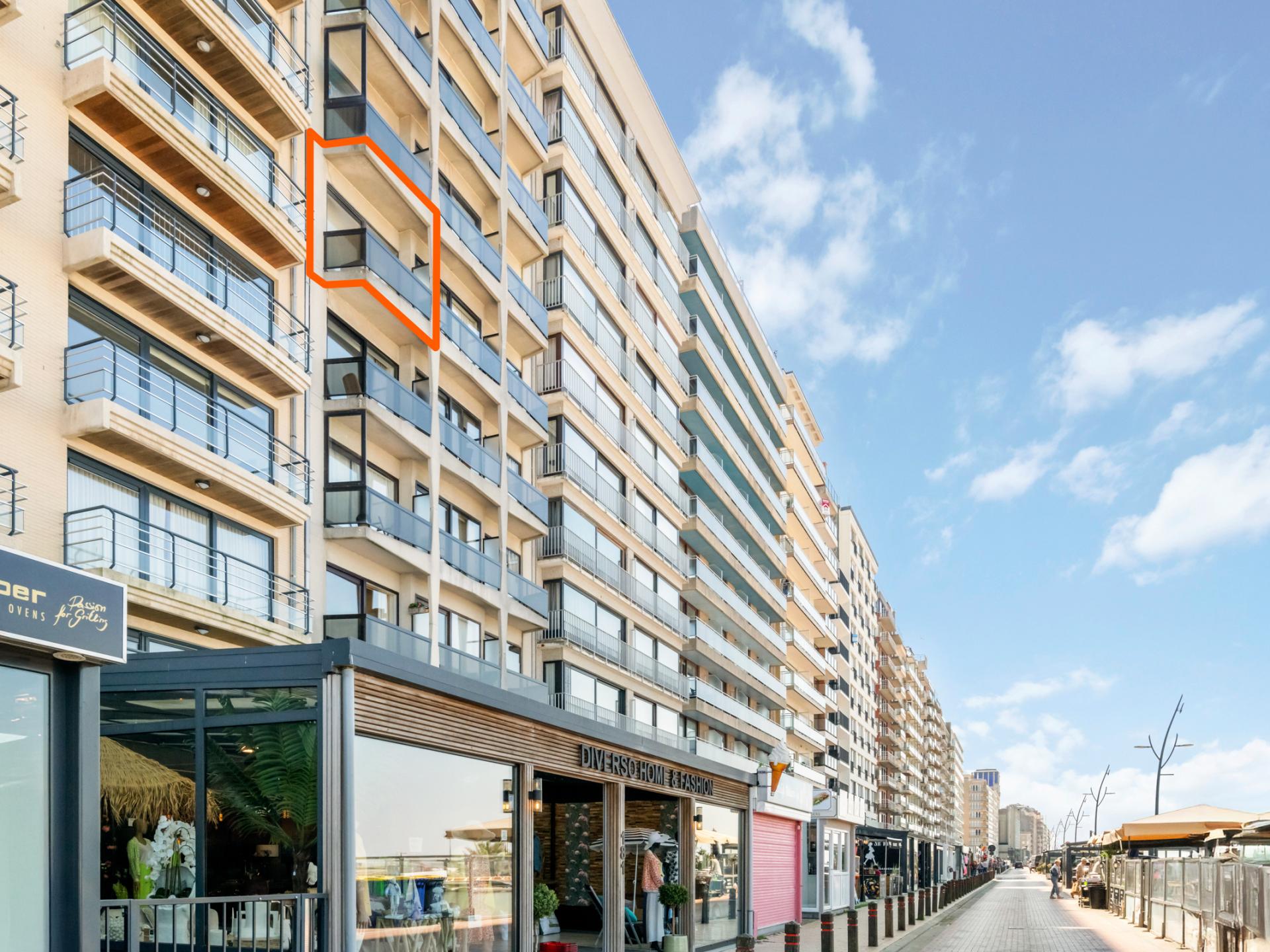 Zonnig appartement met frontaal zeezicht op 20 meter van het strand - foto 6