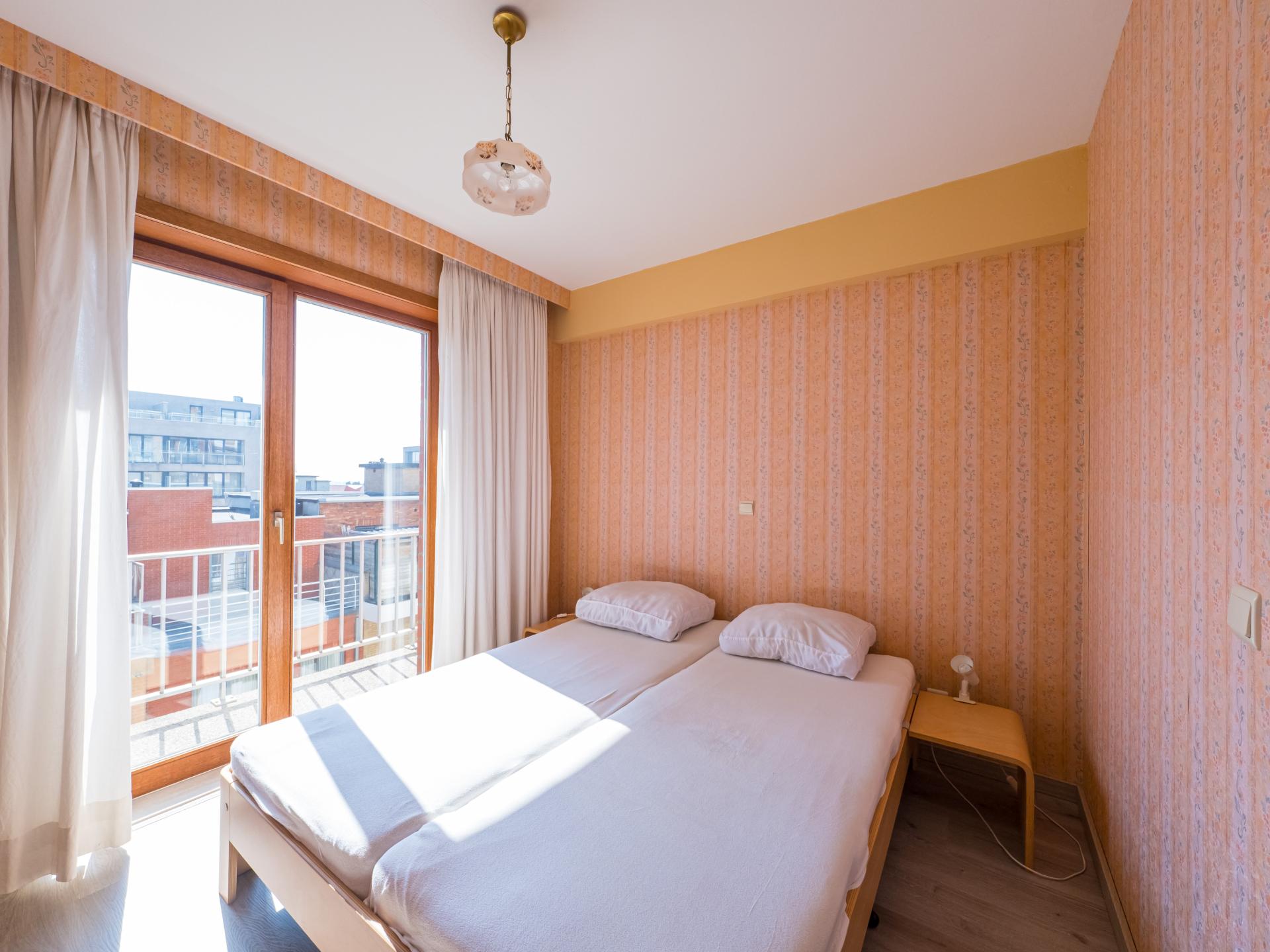 Zonovergoten appartement op de zeedijk met panoramisch zeezicht - foto 7