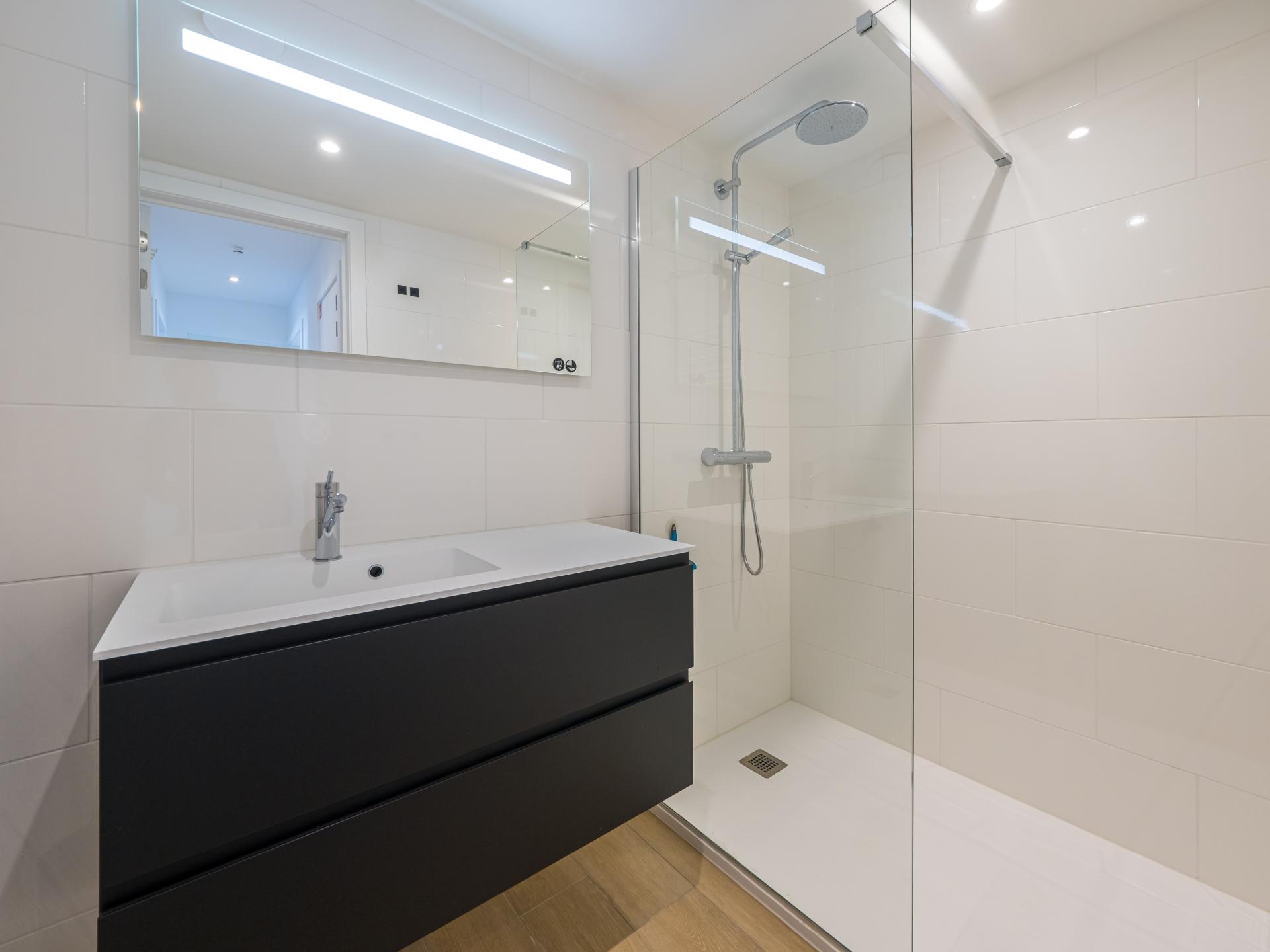 4-persoons modern appartement in het centrum van Middelkerke · 4 pers. - foto 11