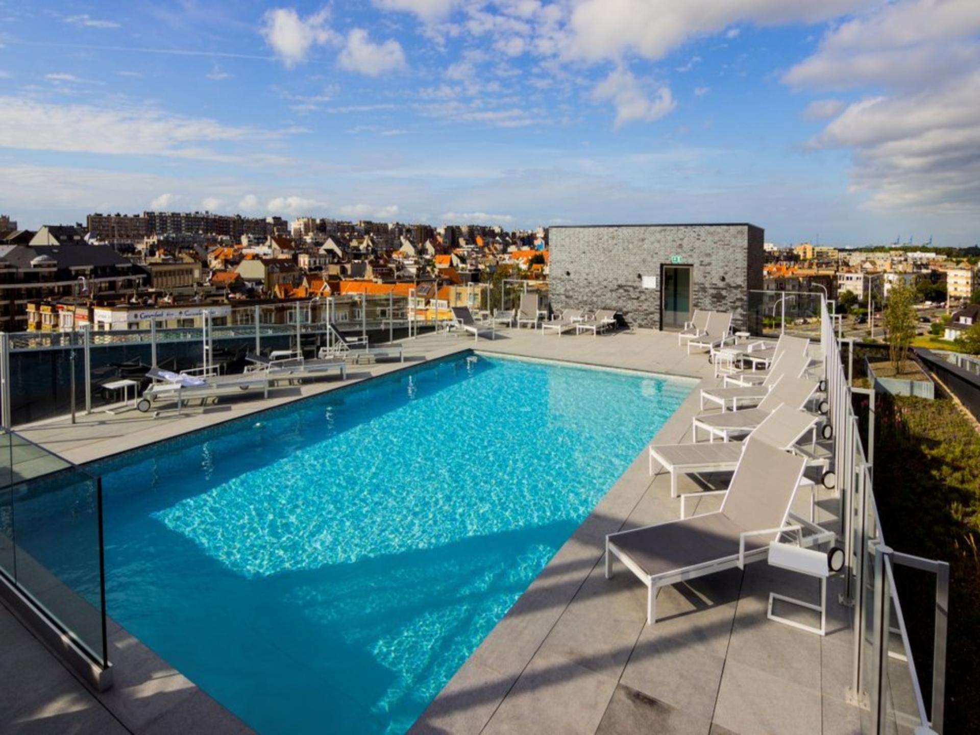 Centraal gelegen landhuis in Blankenberge op 500m van zee - foto 1