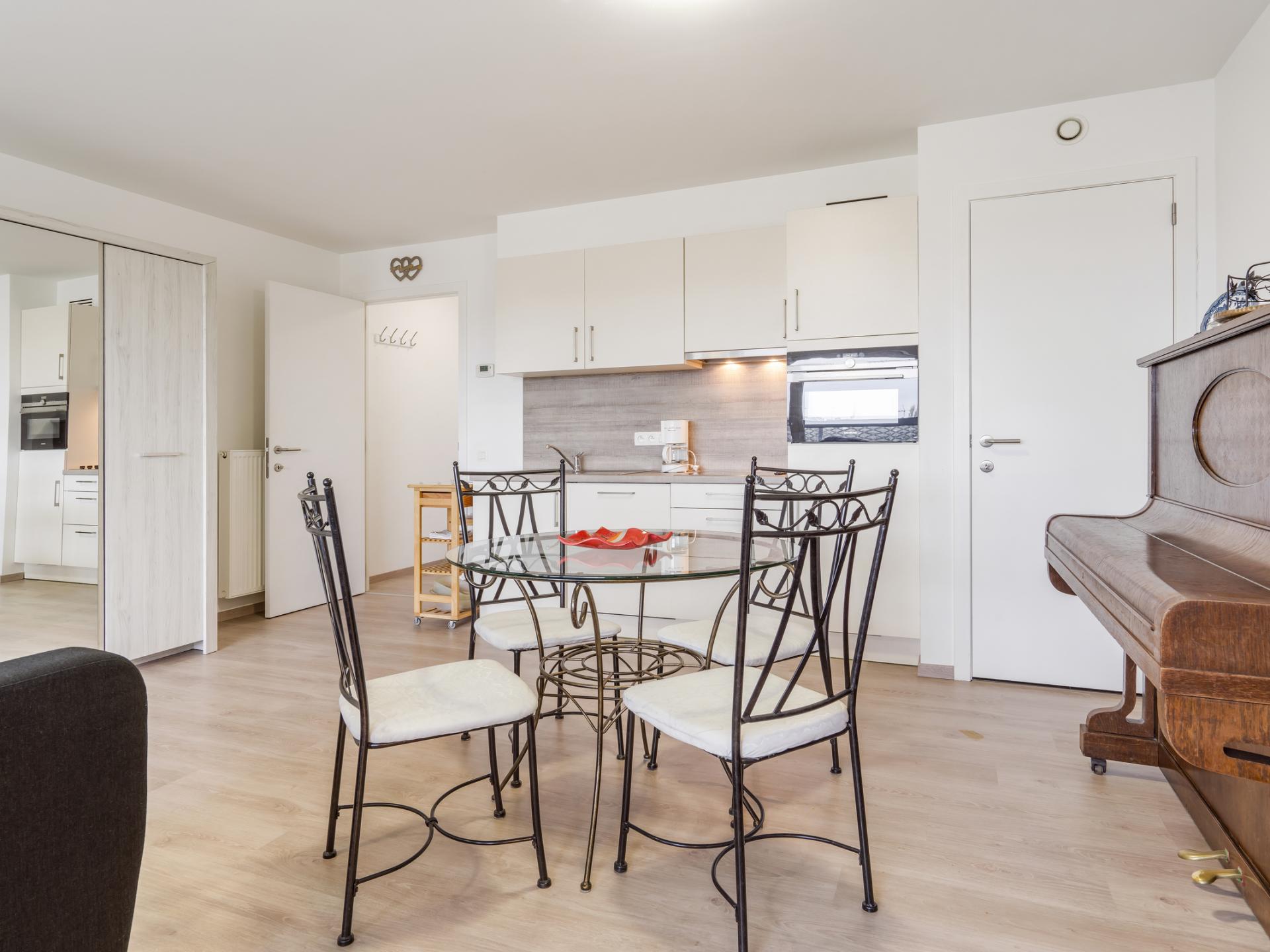 Centraal gelegen landhuis in Blankenberge op 500m van zee - foto 9