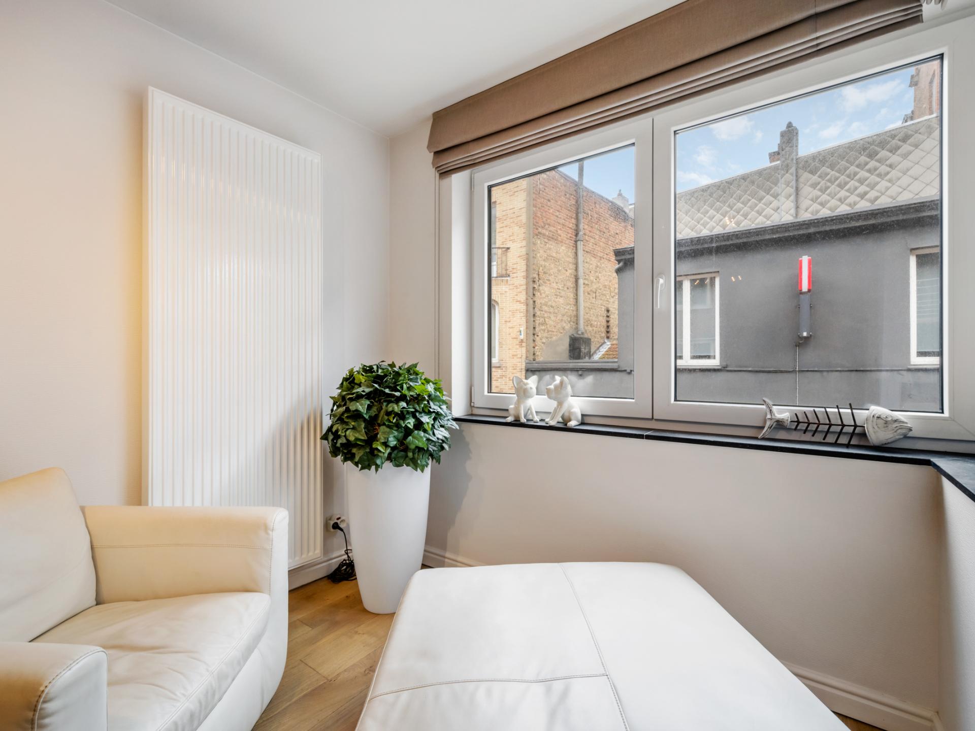 Luxe 4-slaapkamerappartement met 80m² terras op 500m van het strand - foto 7