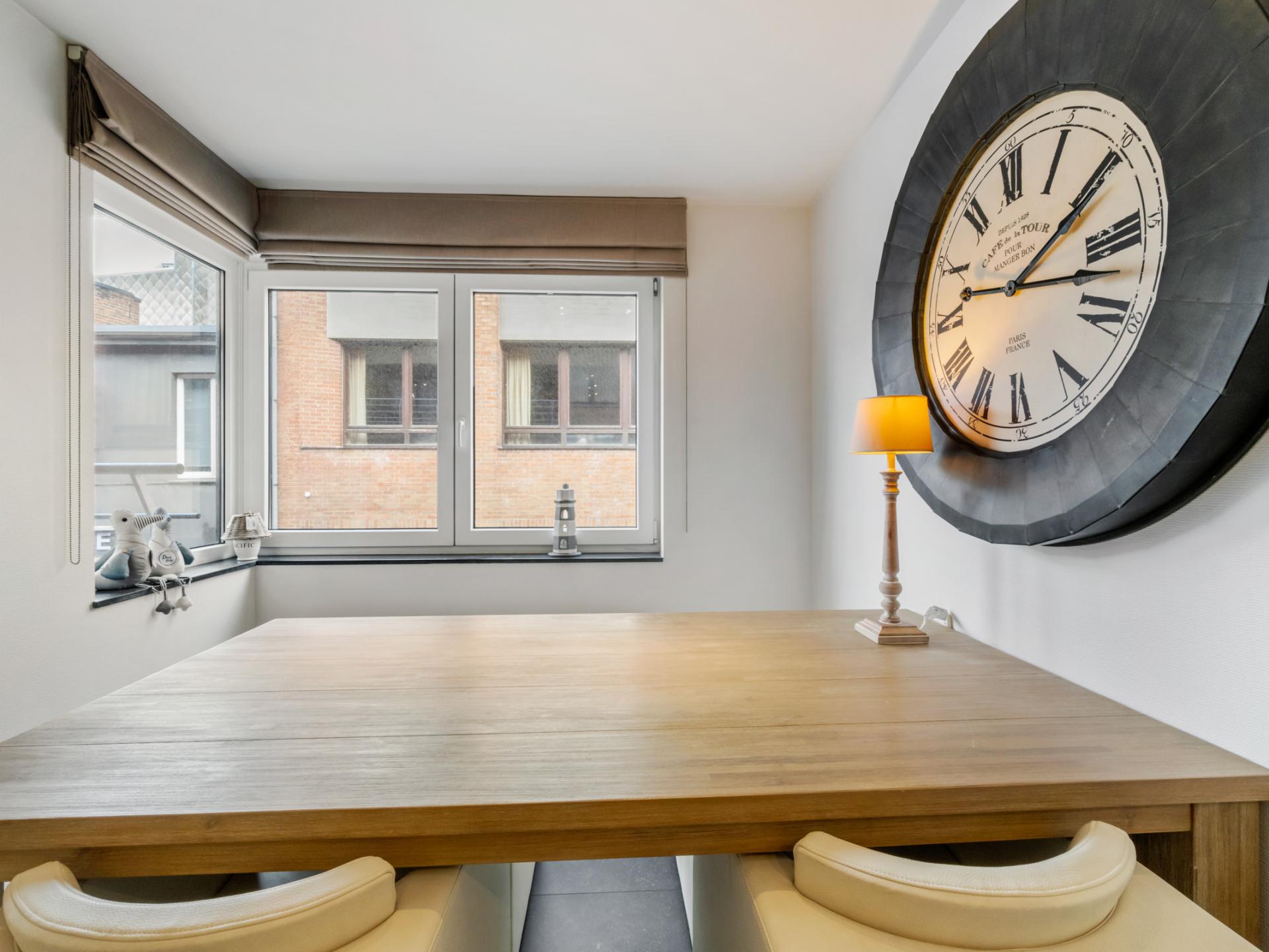 Luxe 4-slaapkamerappartement met 80m² terras op 500m van het strand - foto 8
