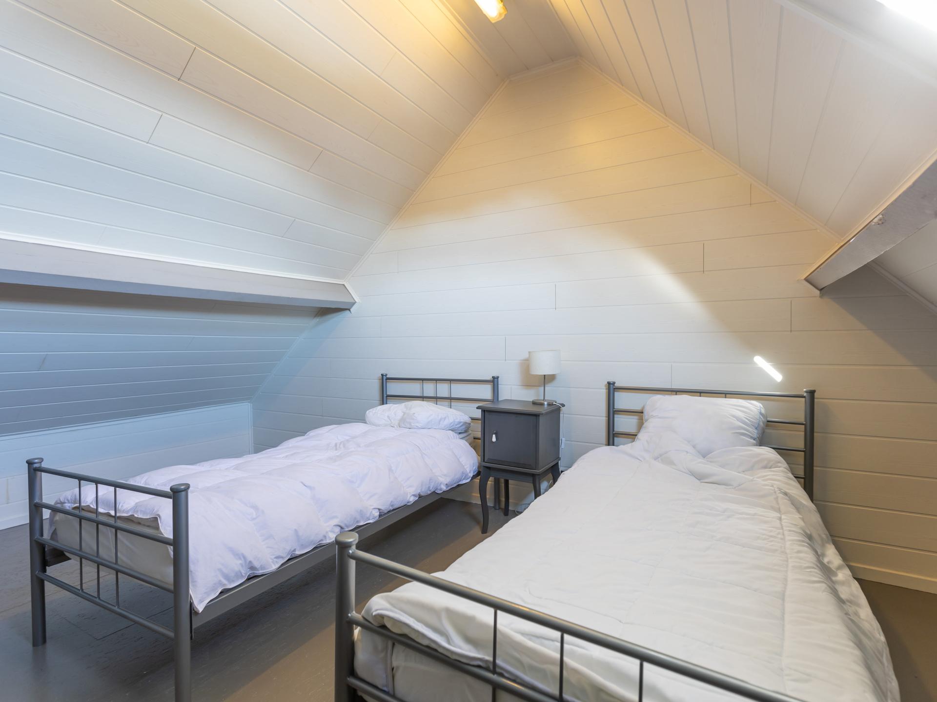 Stijlvol herenhuis voor 8 in Middelkerke, 90m van centrum en vlakbij zee - foto 20