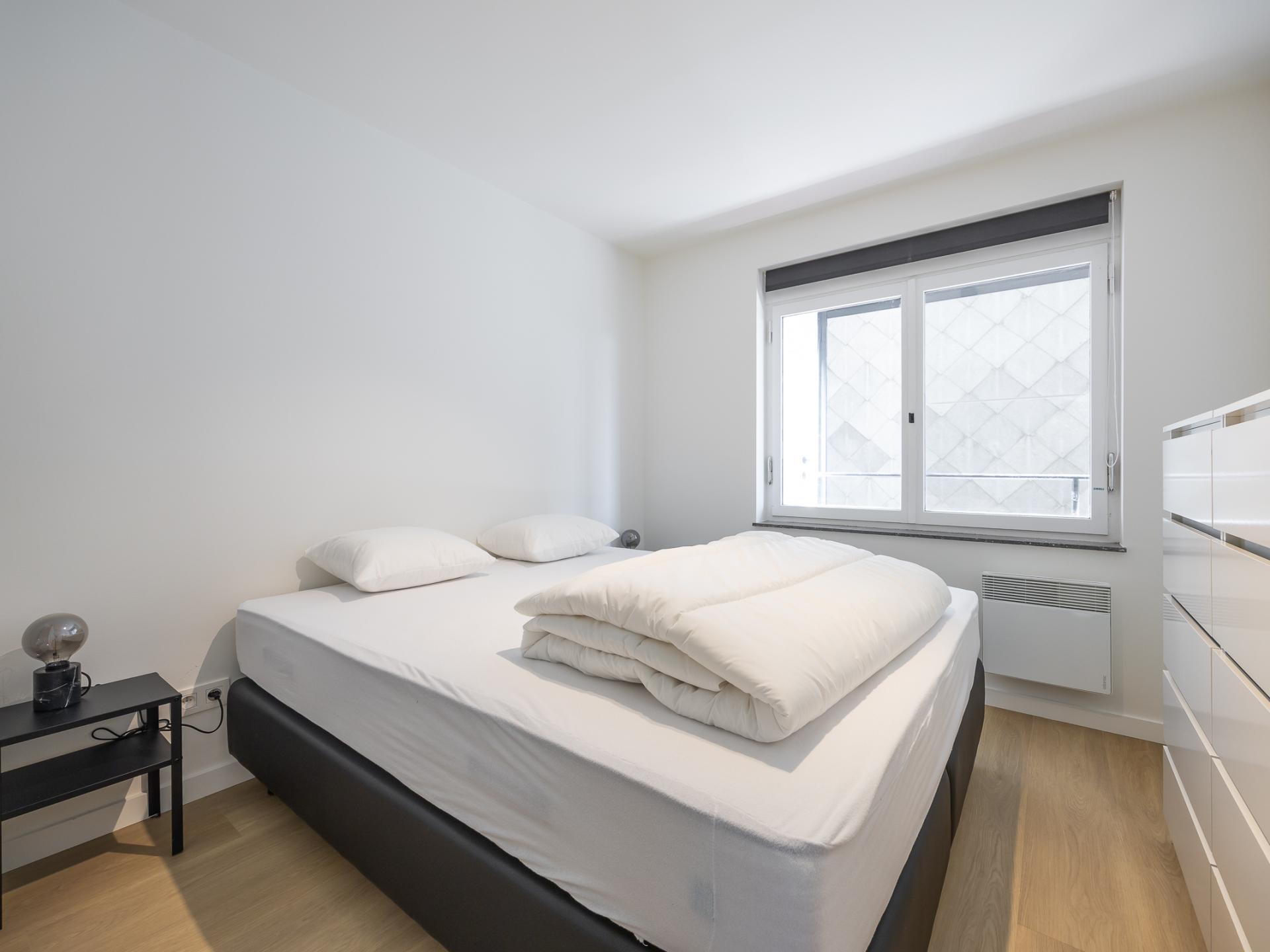 Licht appartement op vierde verdieping met terrassen, 45 meter van centrum - foto 9