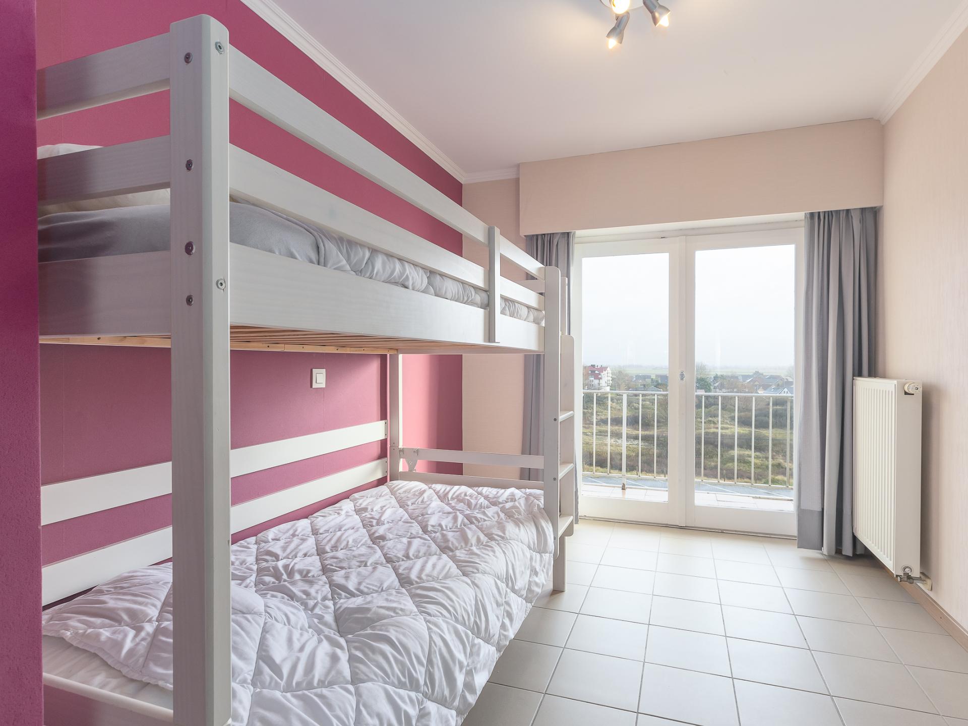 In het centrum van Middelkerke: licht appartement met zeezicht (6 p.) - foto 16