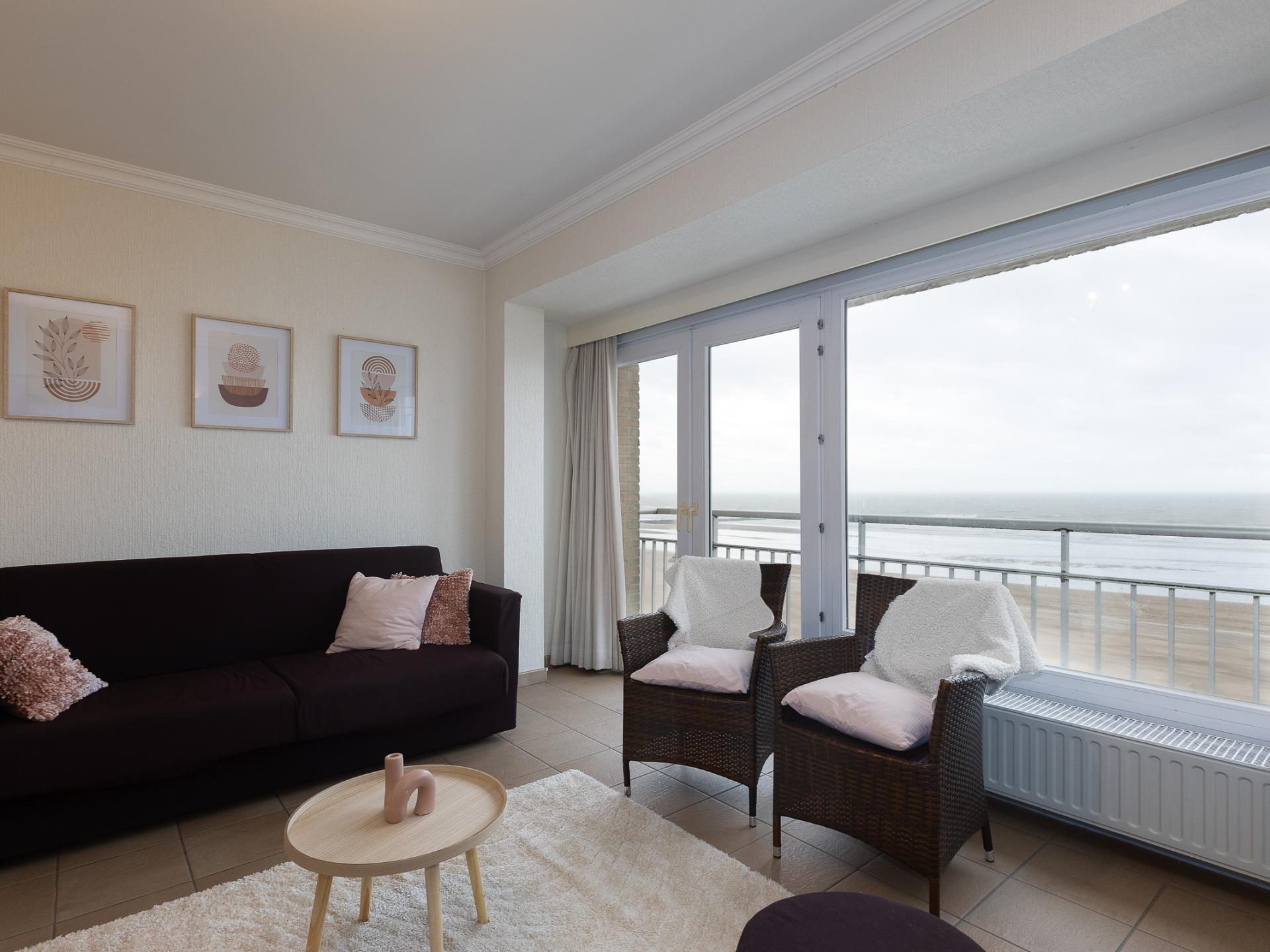 In het centrum van Middelkerke: licht appartement met zeezicht (6 p.) - foto 3