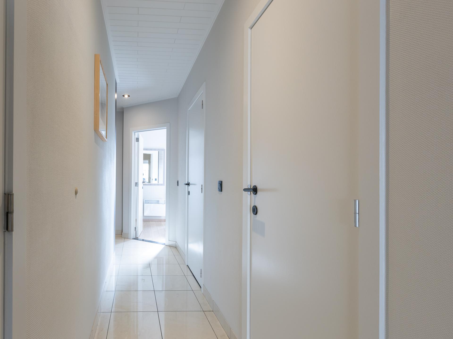Centraal appartement in Middelkerke met 2 terrassen en zicht op Leopoldlaan - foto 13