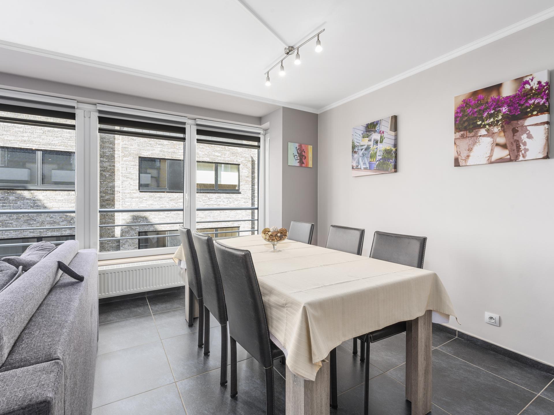 Centraal gelegen 5-persoons appartement in Blankenberge - foto 2