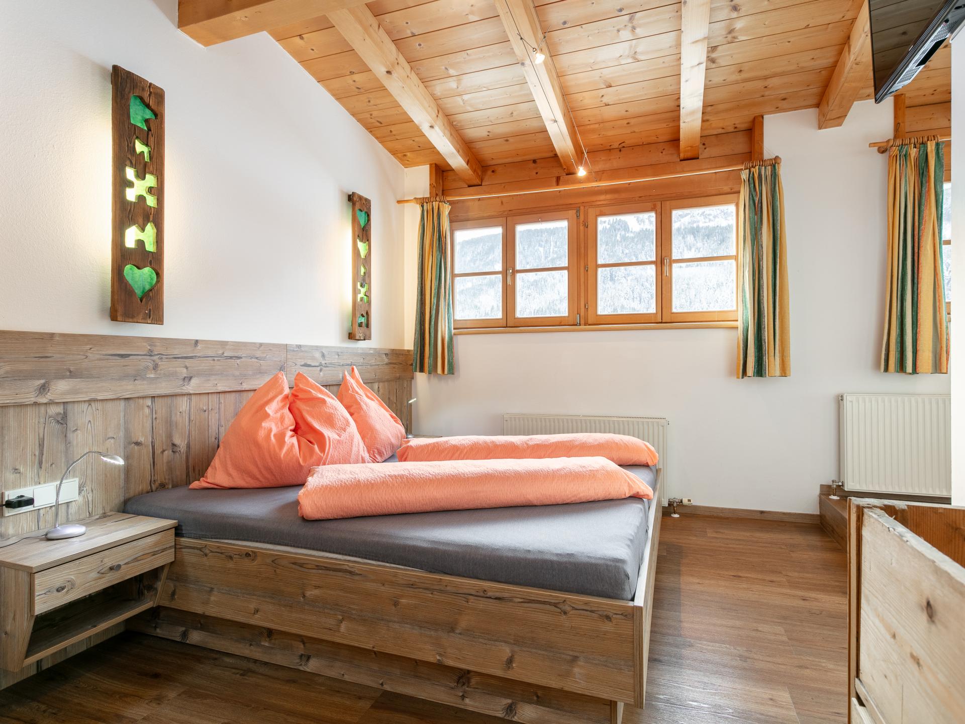 Rustiek appartement met wellness direct aan de skipiste in Leogang - foto 21