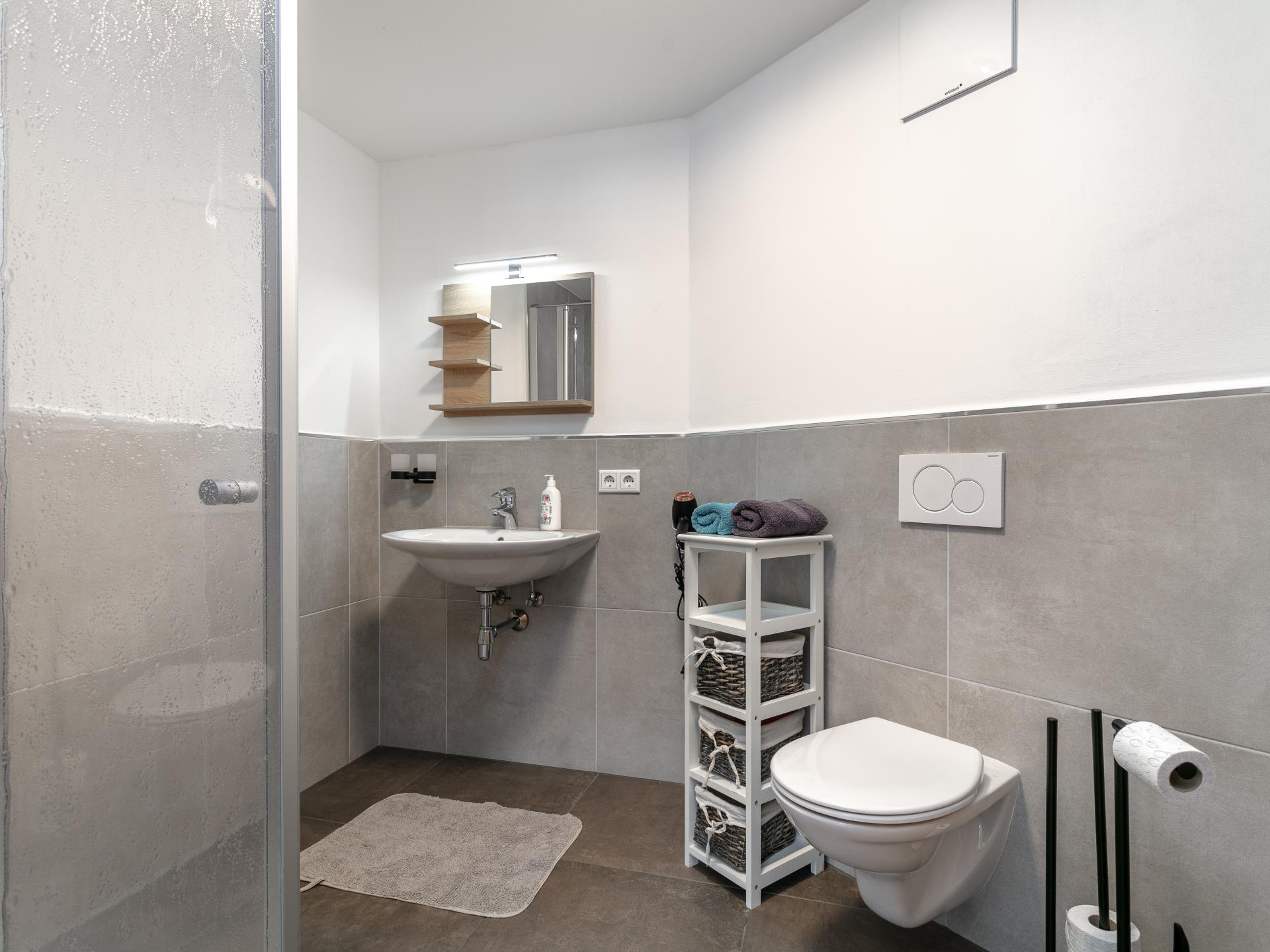 Rustiek appartement met wellness direct aan de skipiste in Leogang - foto 30