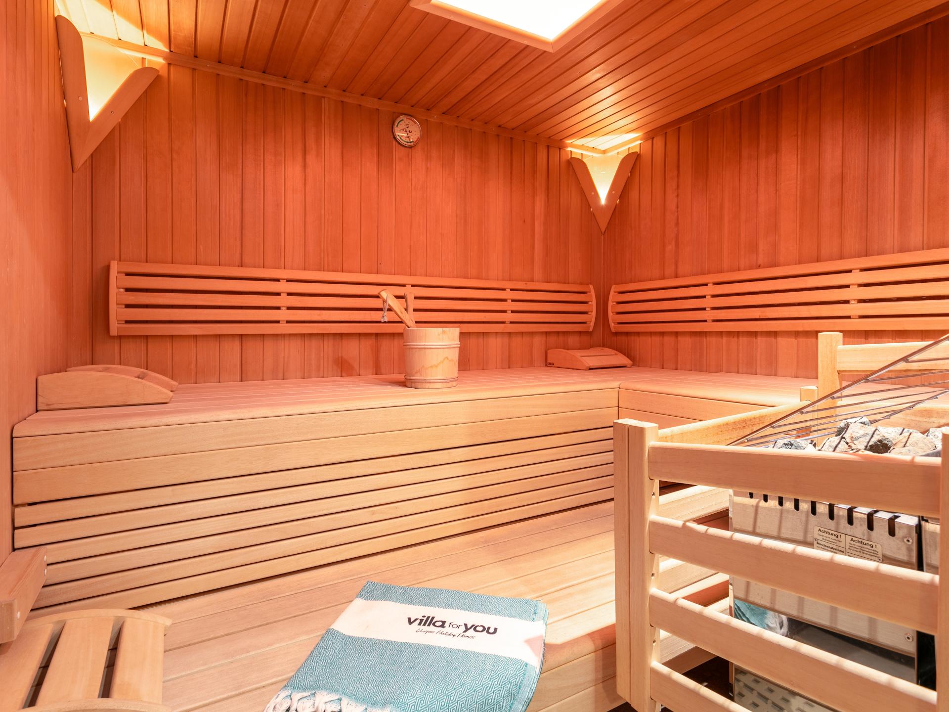Rustiek appartement met wellness direct aan de skipiste in Leogang - foto 37