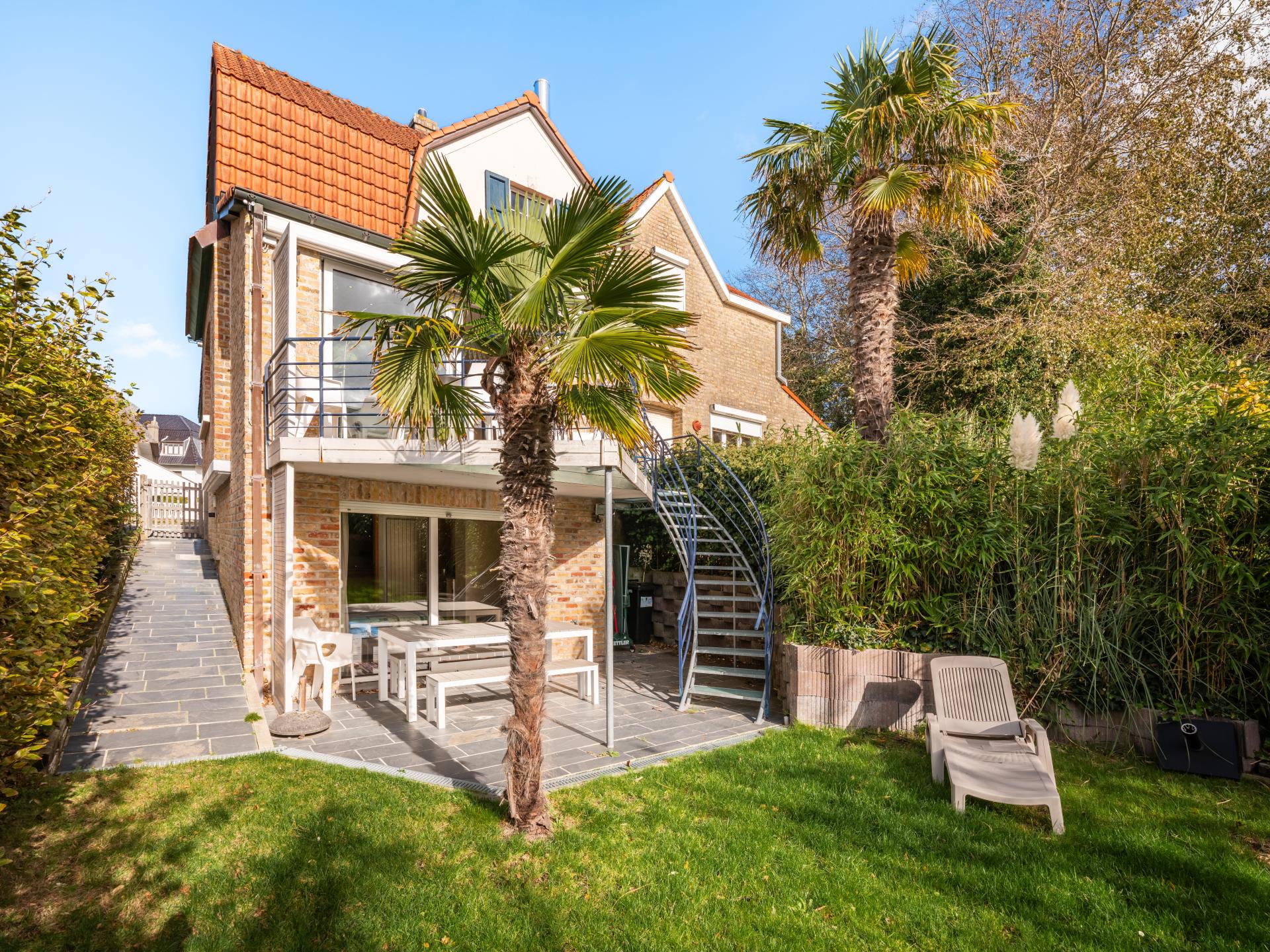Vakantiehuis Le Palmier: 8 personen, tuin & sauna, 400m van strand in Koksijde - foto 1