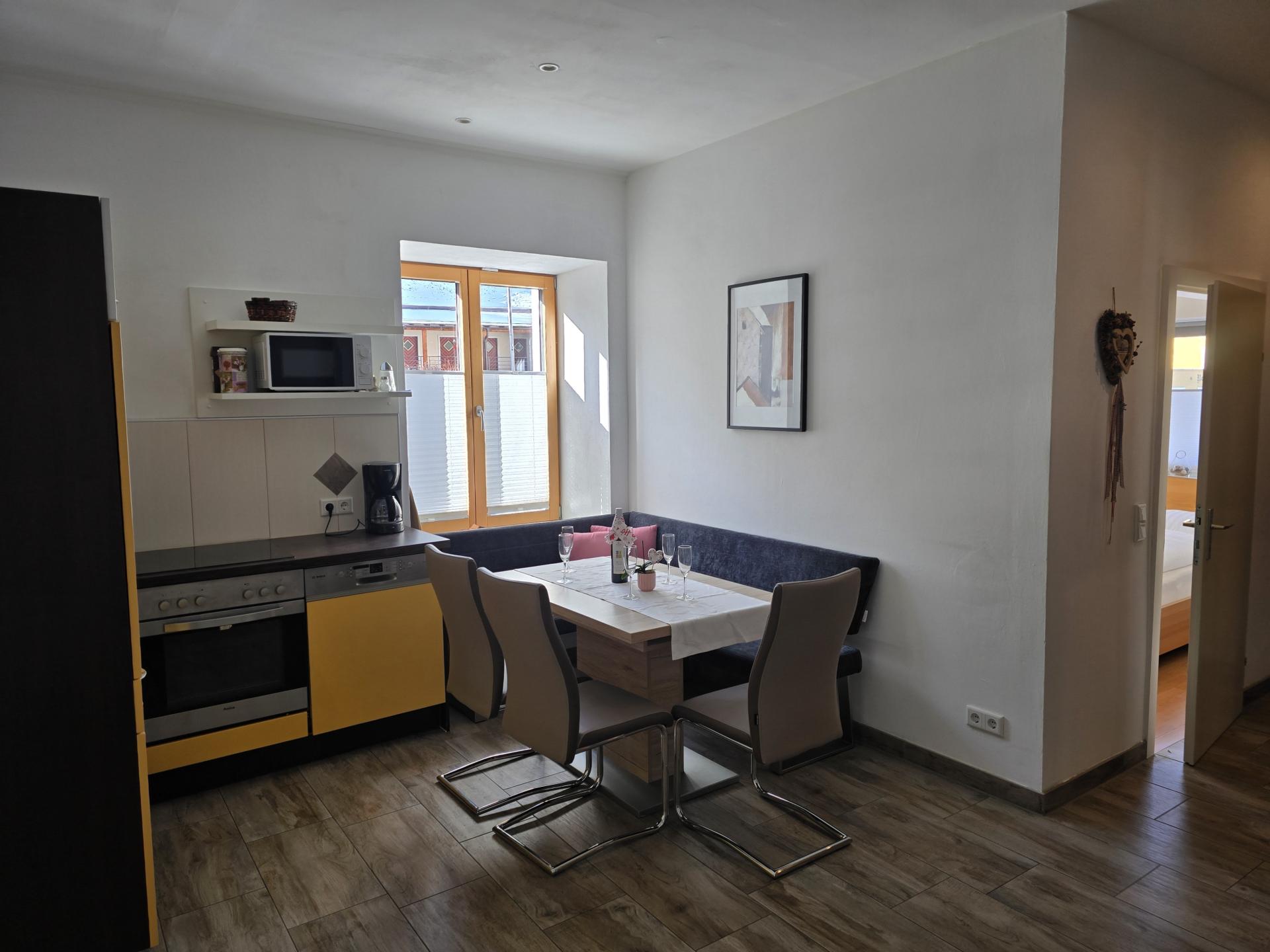 Ruim 7-persoons appartement met 2 sauna's in Ramingstein, vlakbij skigebieden - foto 12