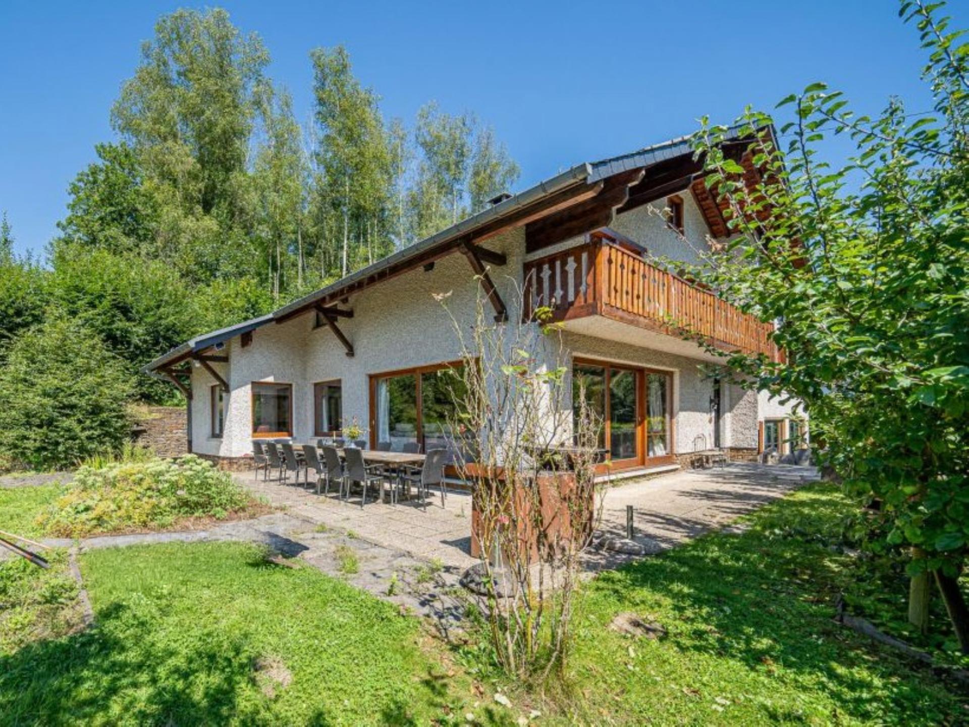 Vrijstaand groepshuis met pooltafel en sauna in hartje Membre - foto 7