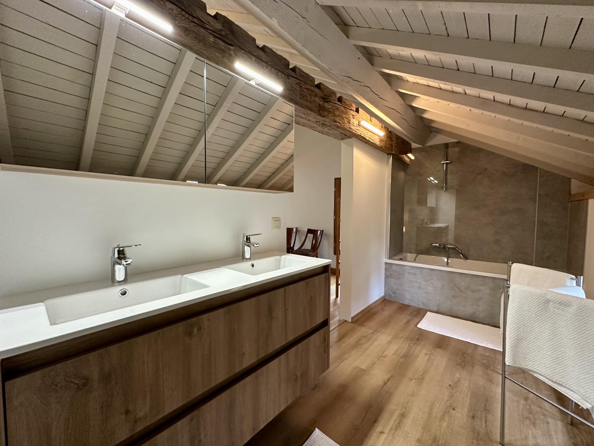 Luxe groepswoning voor 24 personen met privézwembad en sauna in Grupont - foto 58