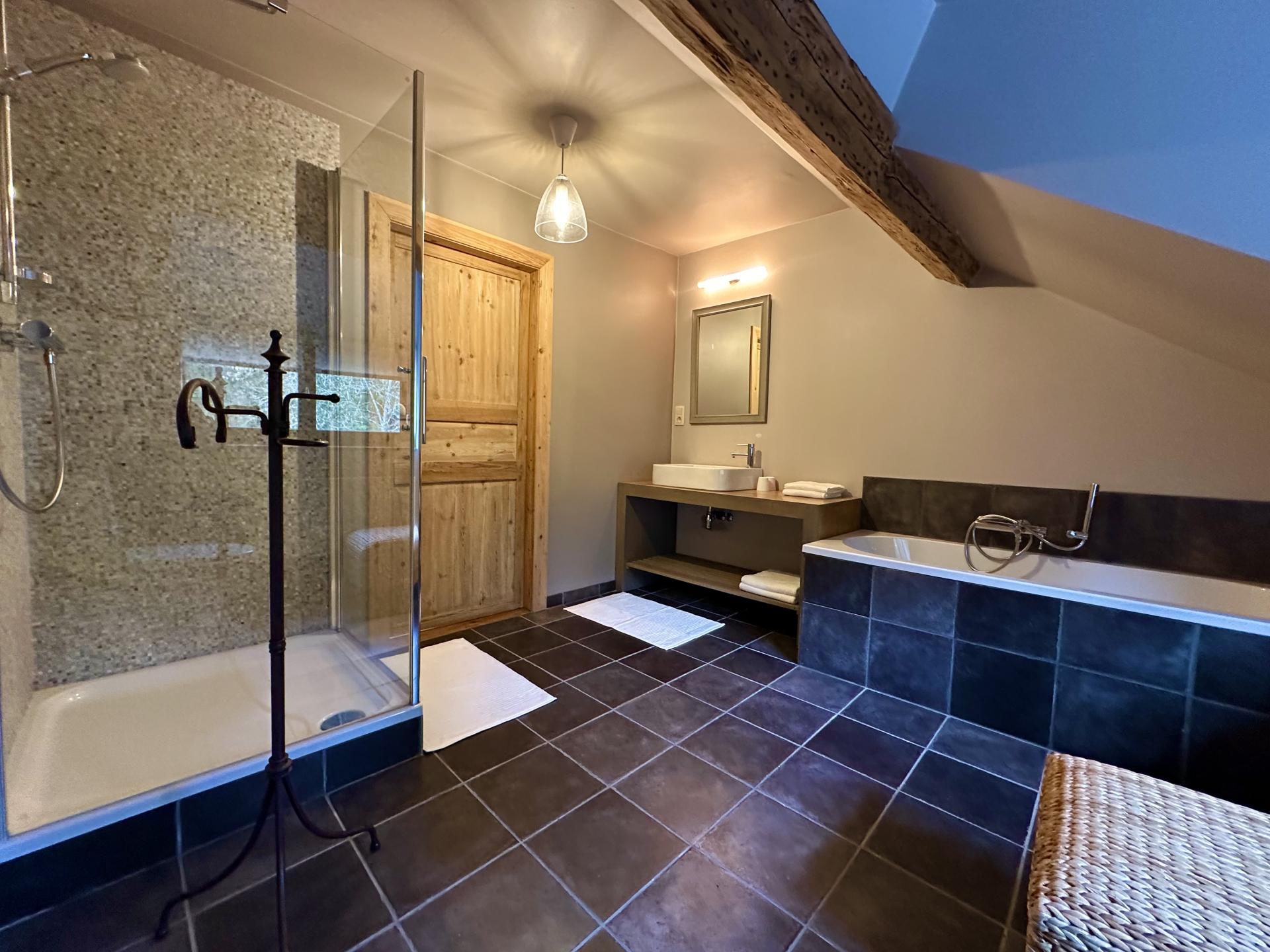 Luxe groepswoning voor 24 personen met privézwembad en sauna in Grupont - foto 44