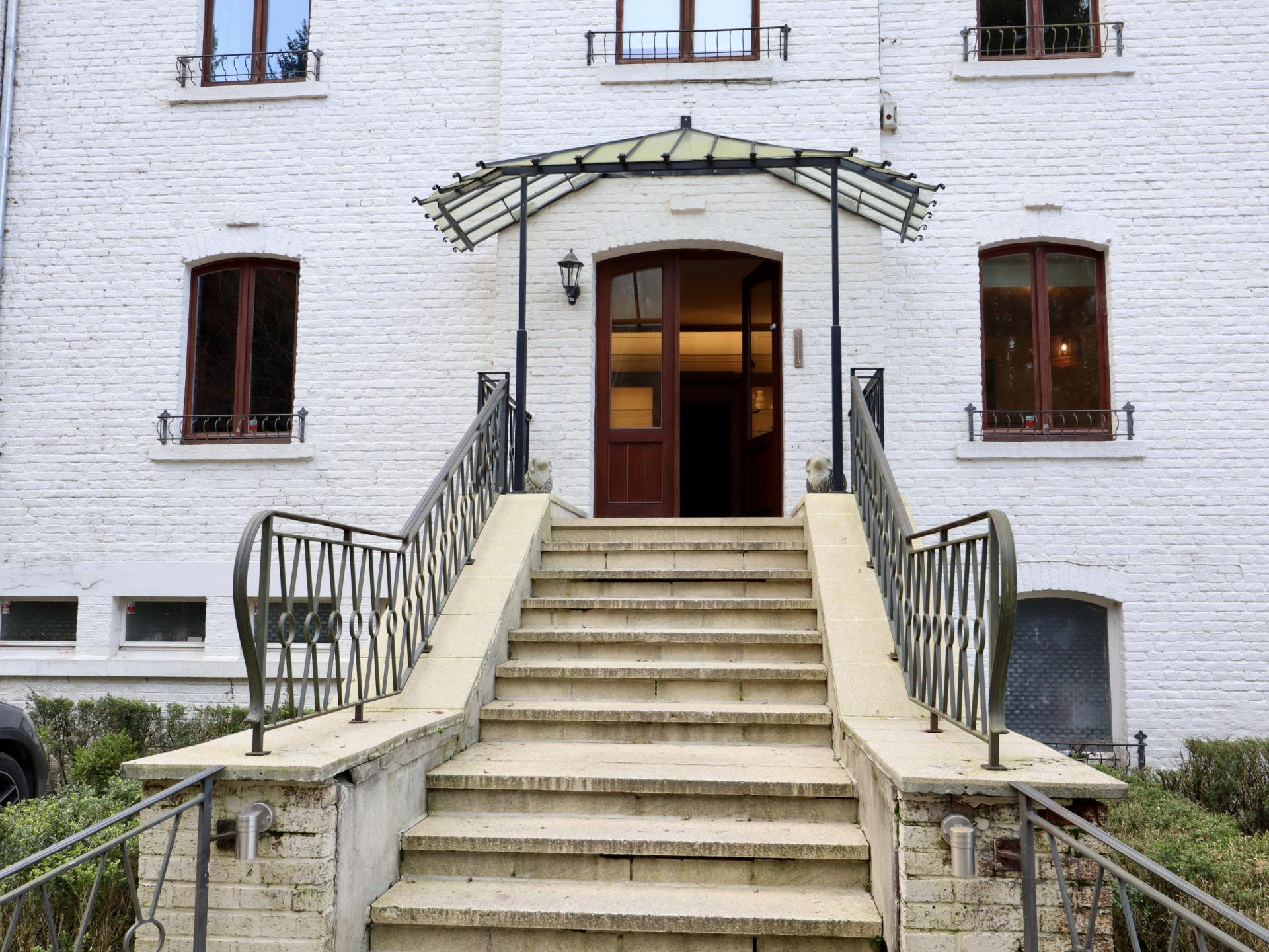 Luxe groepswoning voor 24 personen met privézwembad en sauna in Grupont - foto 22