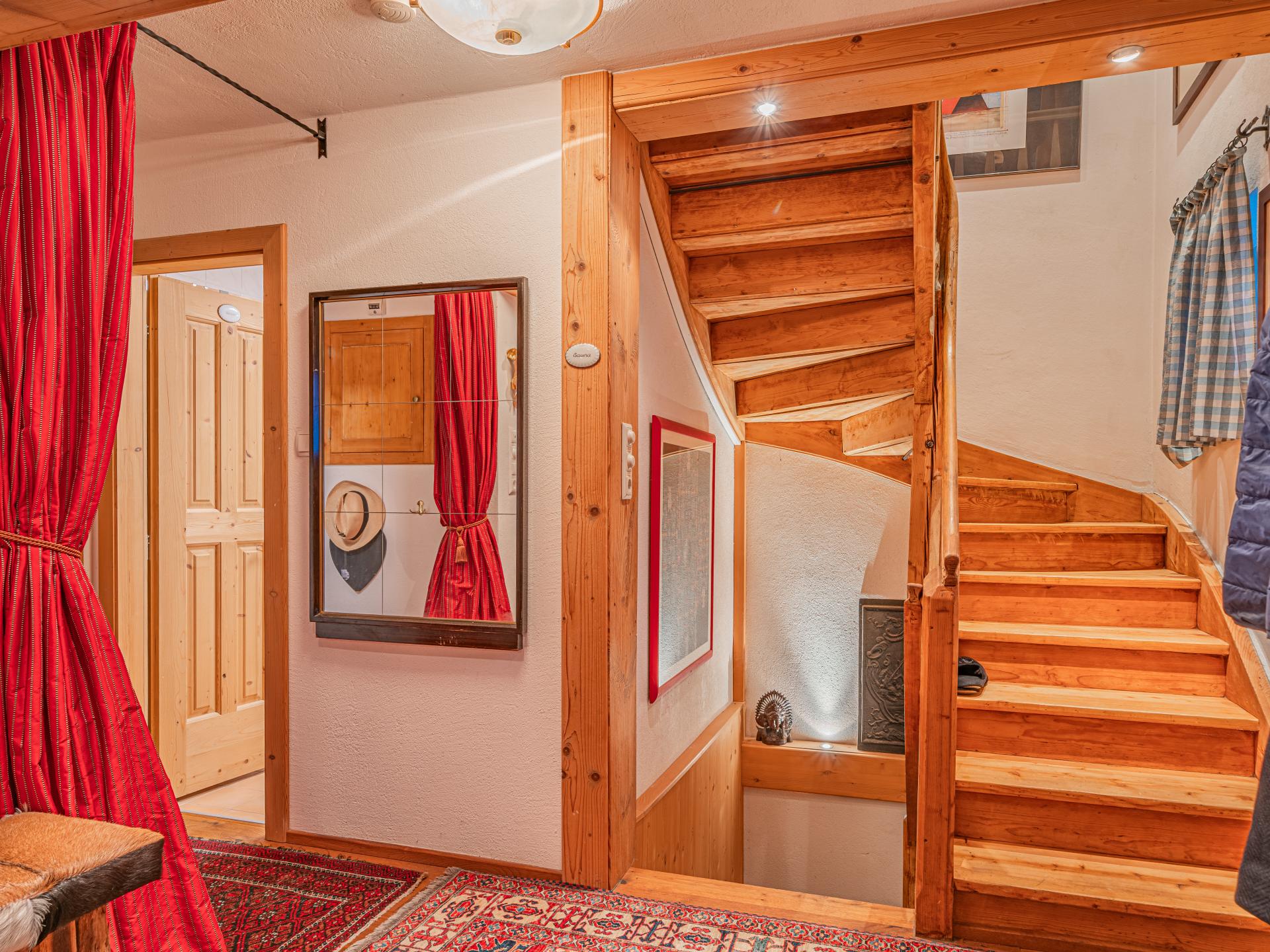 Authentiek vakantiehuis met sauna, 30 meter van de piste in Kirchberg - foto 13