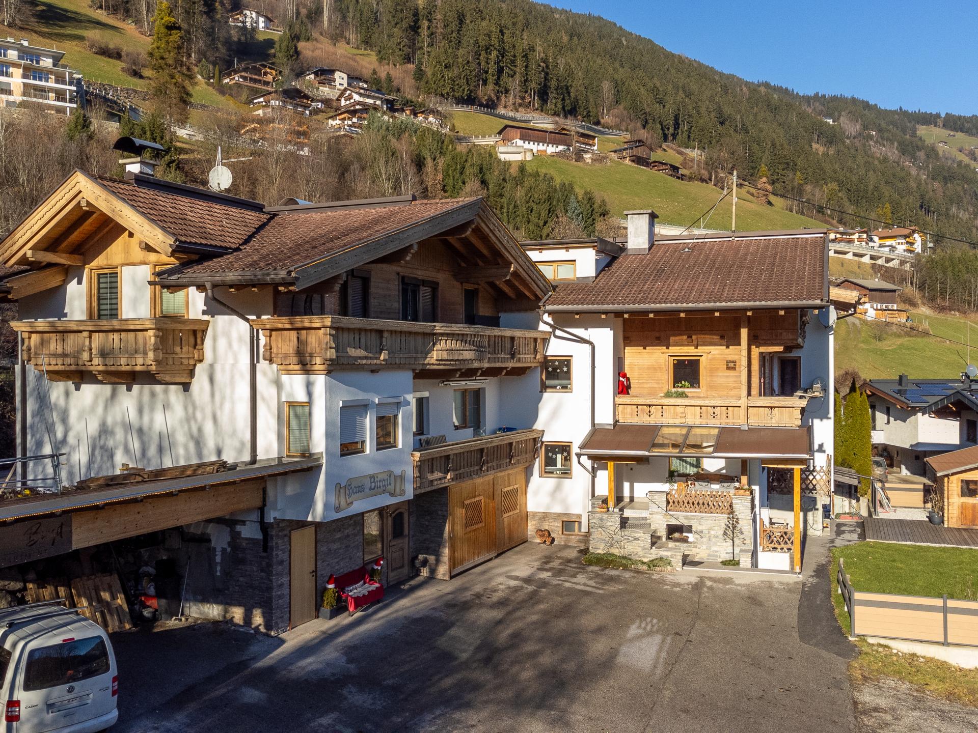 Ruim 10-persoons appartement in Zellberg met skibus voor de deur - foto 42