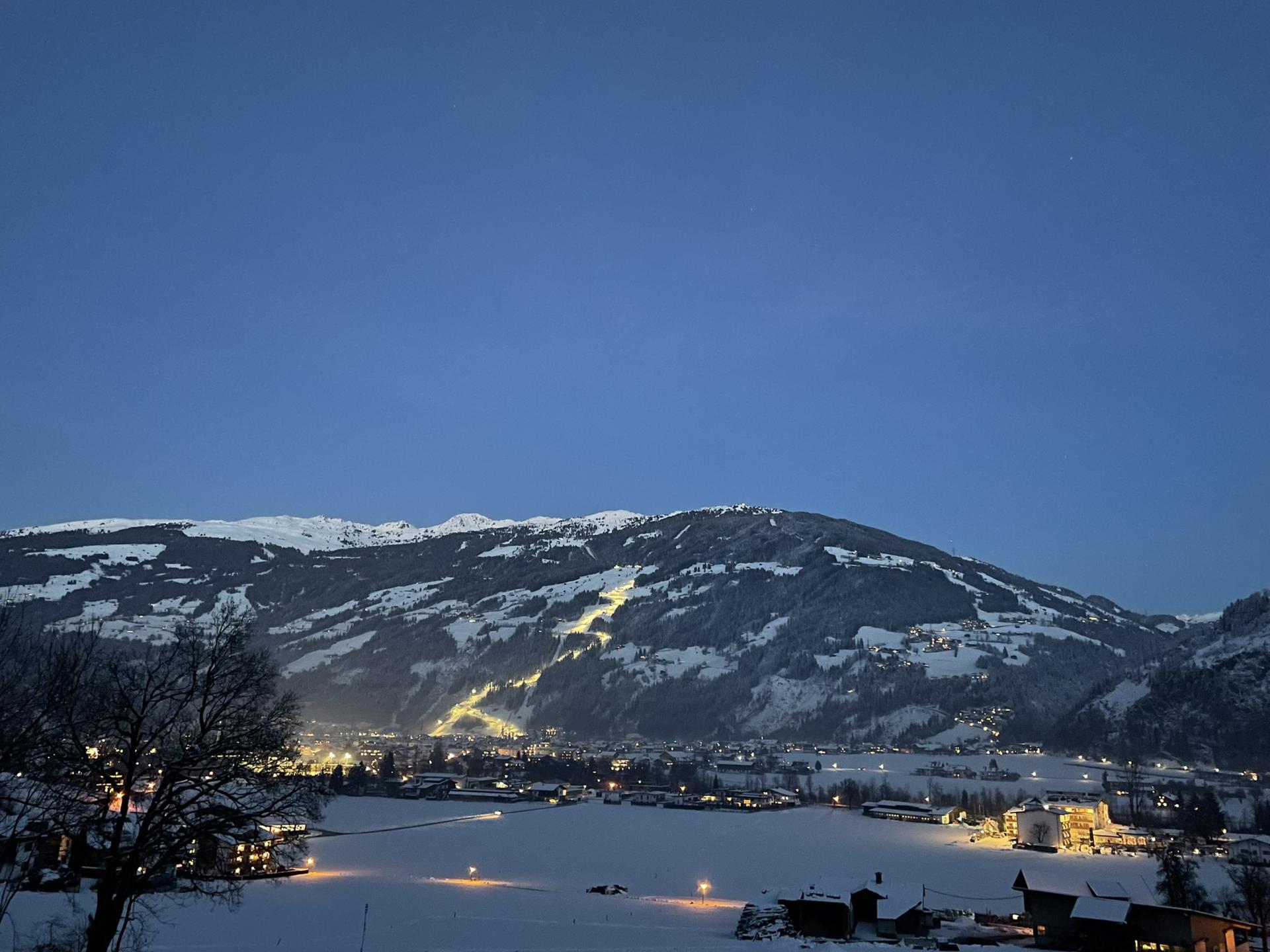 Ruim 10-persoons appartement in Zellberg met skibus voor de deur - foto 36