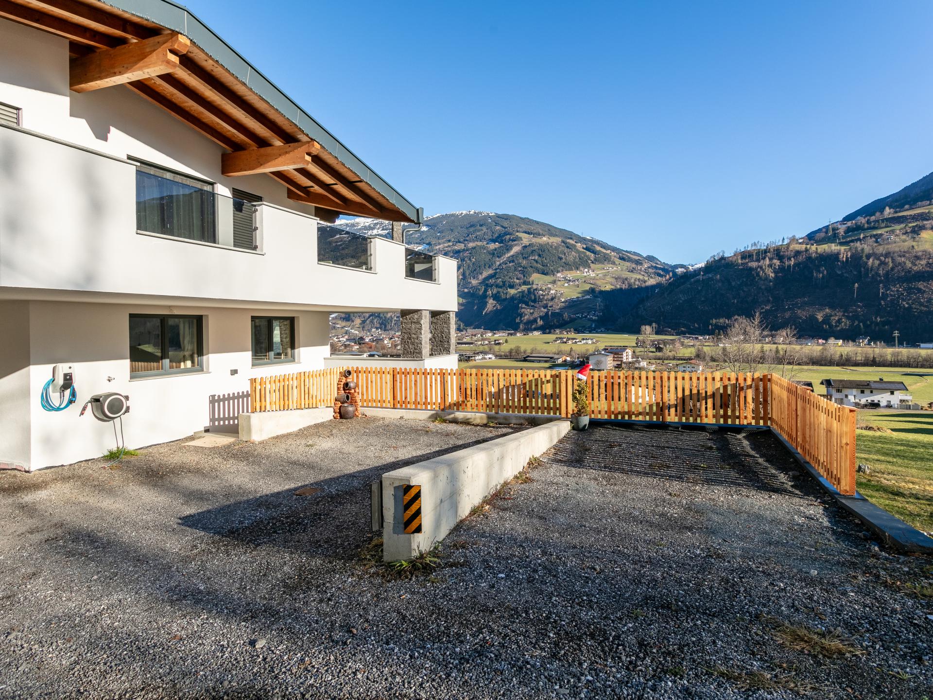 Rustiek appartement direct aan de piste in Zellberg, Tirol - foto 21