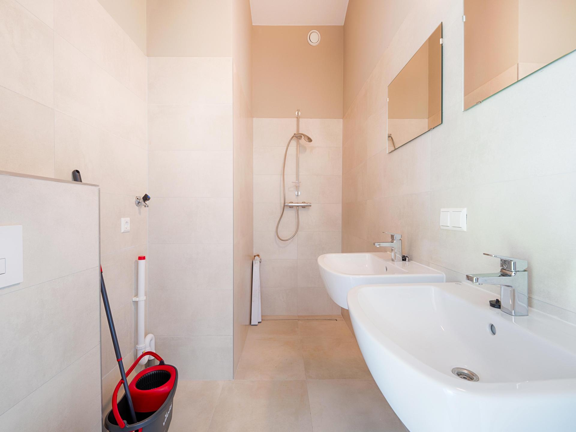 Sfeervol vrijstaand huisje aan het water in Oud Ade bij de Kaag - foto 14